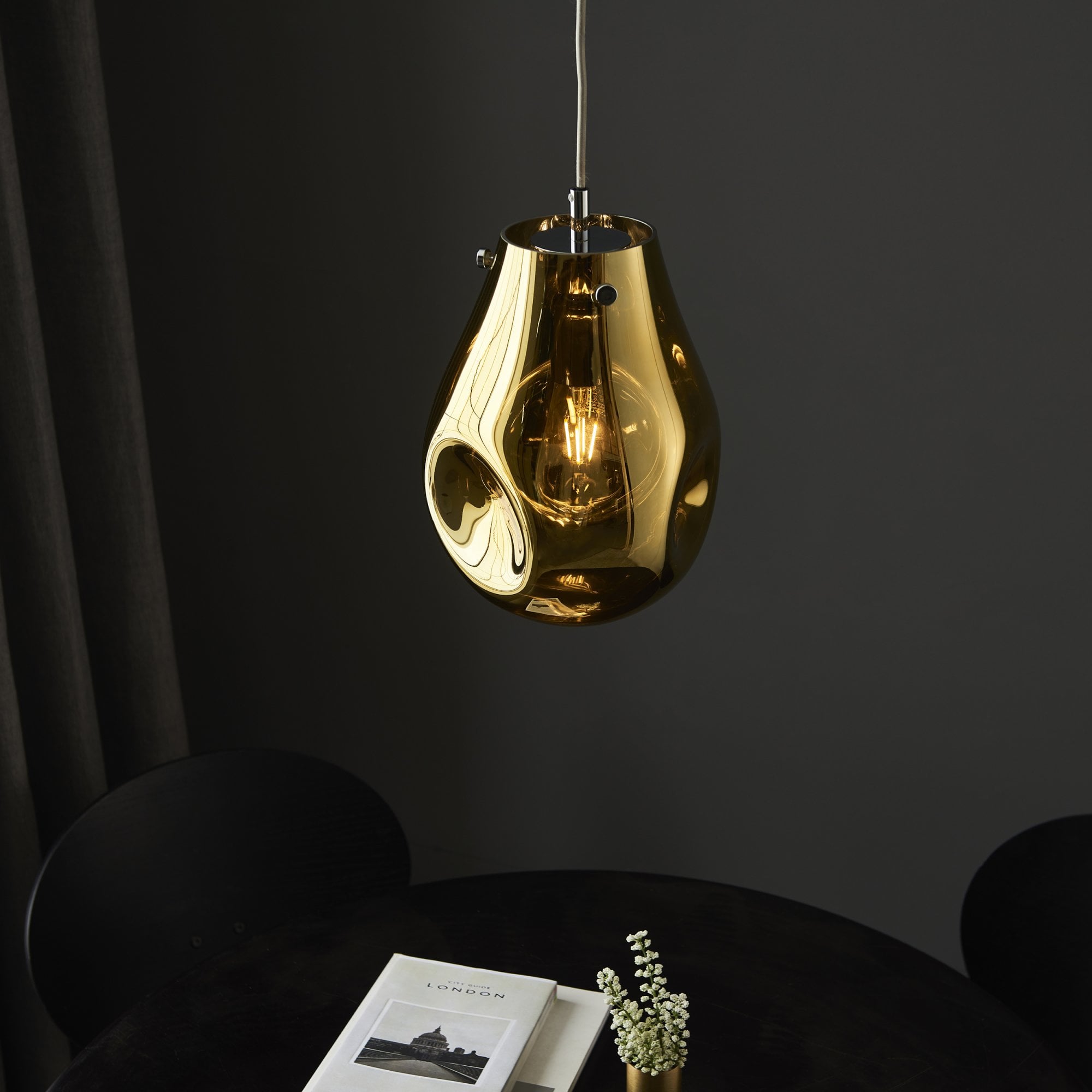 99518 1 Light Pendant Gold Metallic Glass & Chrome Plate