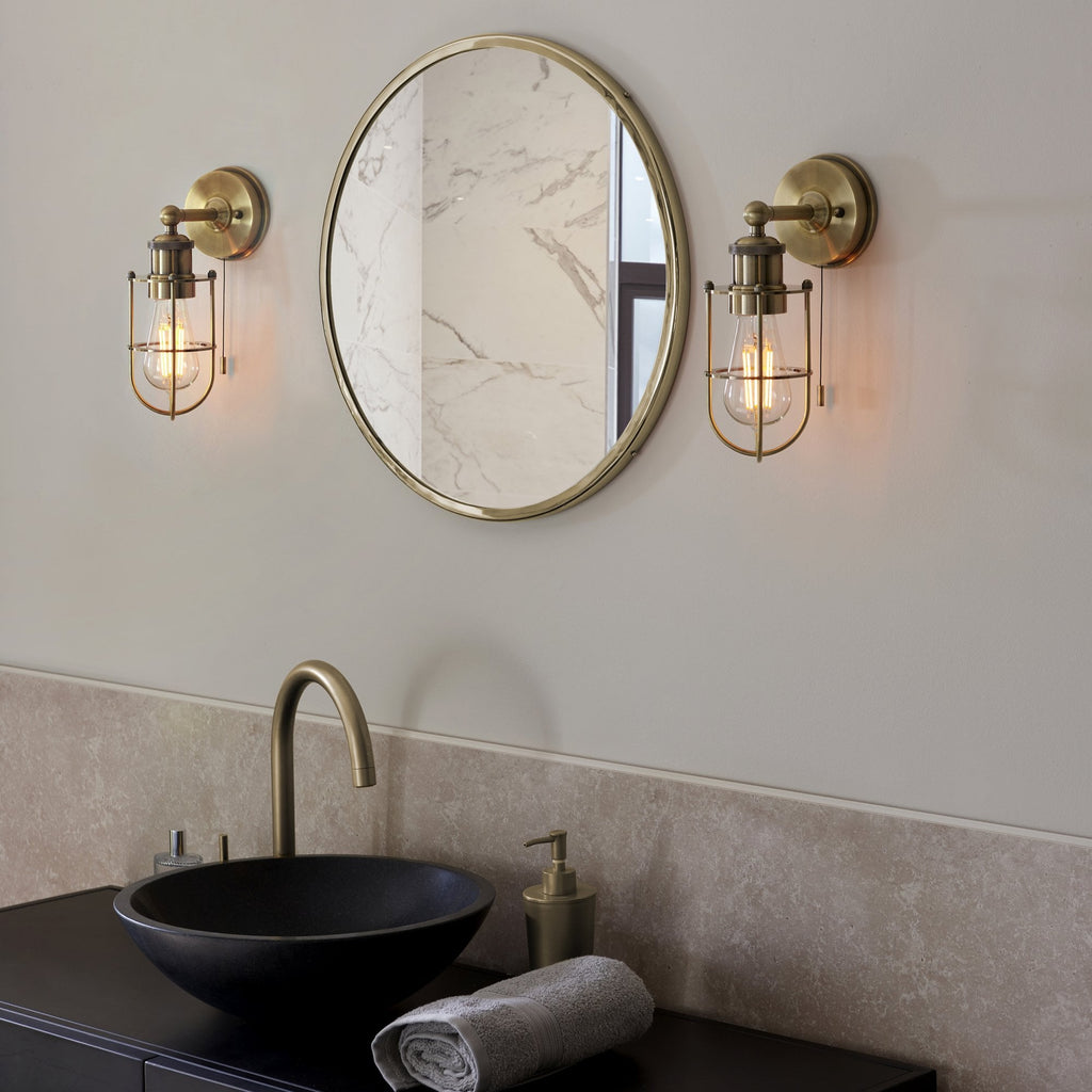 99952 Bathroom 1 Light Wall Light Antique Brass Plate