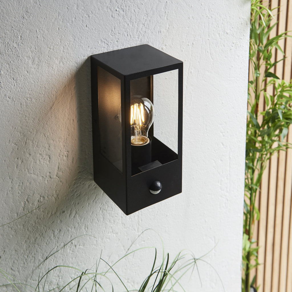 94995 Oxford PIR Outdoor 1 Light Wall Light Matt Black & Clear Glass