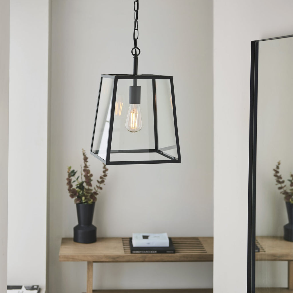 101541 Hurst 1 Light Pendant Matt Black & Clear Glass