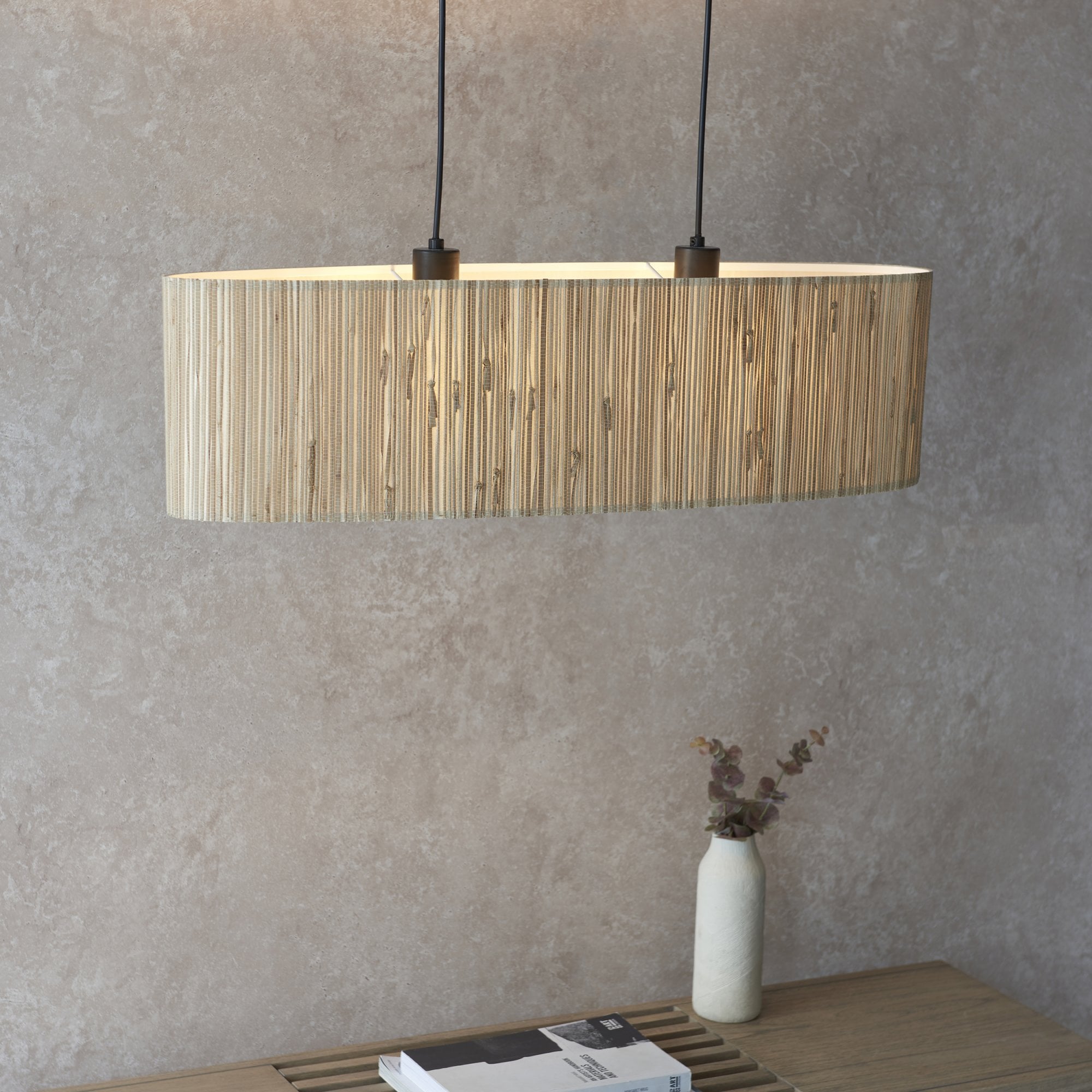 101692 Longshore 2 Light Pendant Natural Seagrass & Matt Black