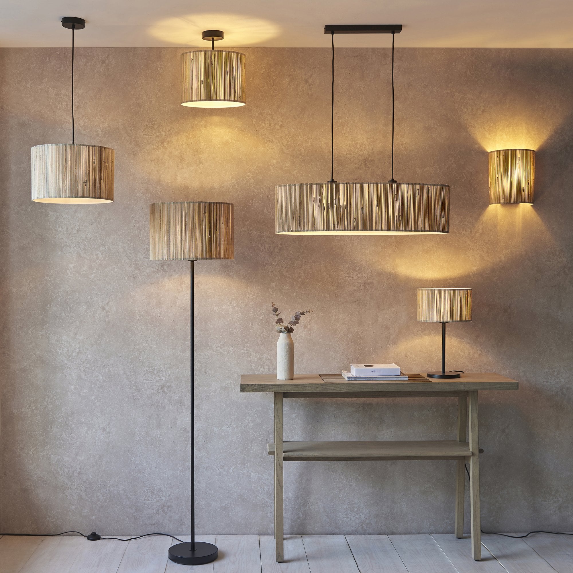 101693 Longshore 1 Light Table Lamp Natural Seagrass & Matt Black