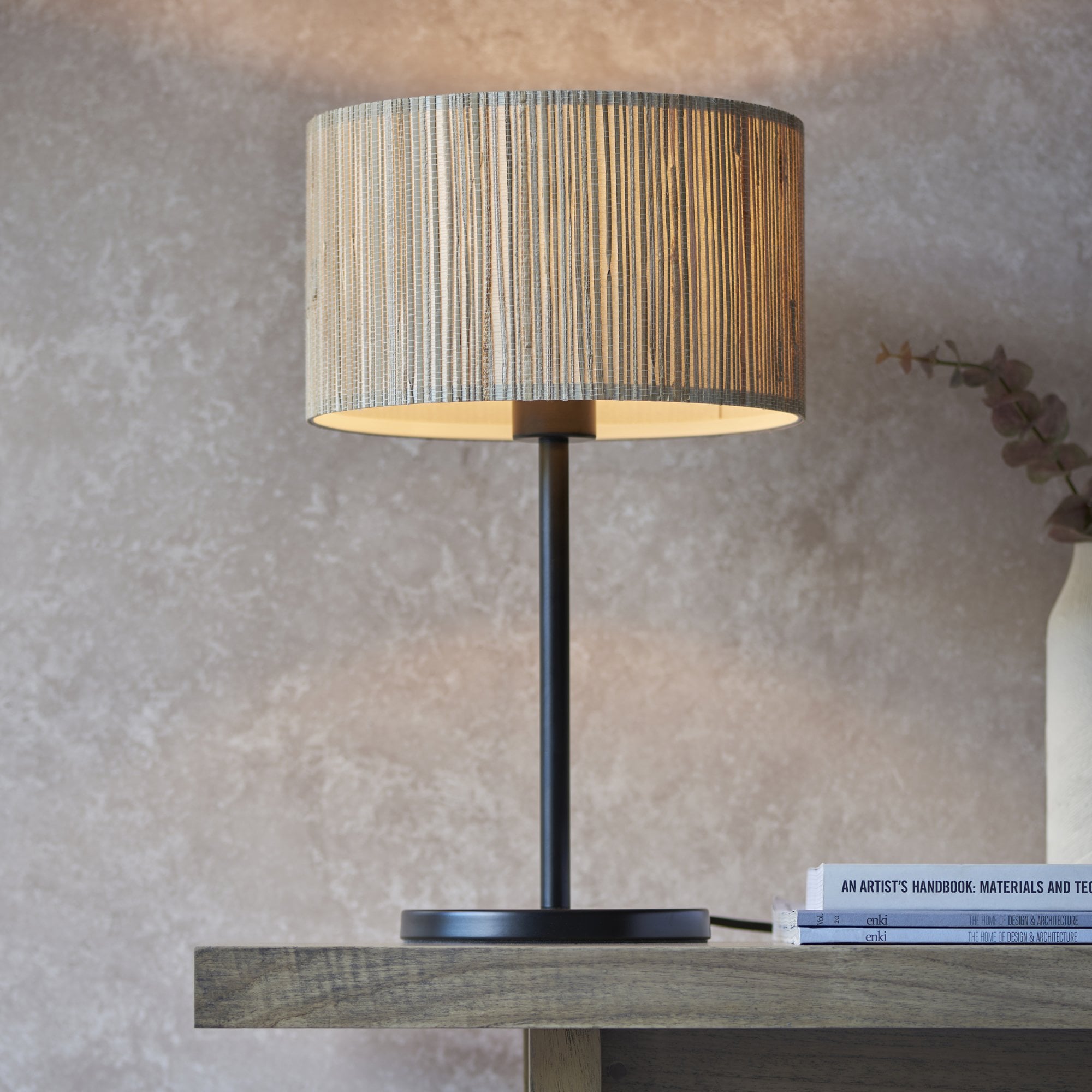 101693 Longshore 1 Light Table Lamp Natural Seagrass & Matt Black