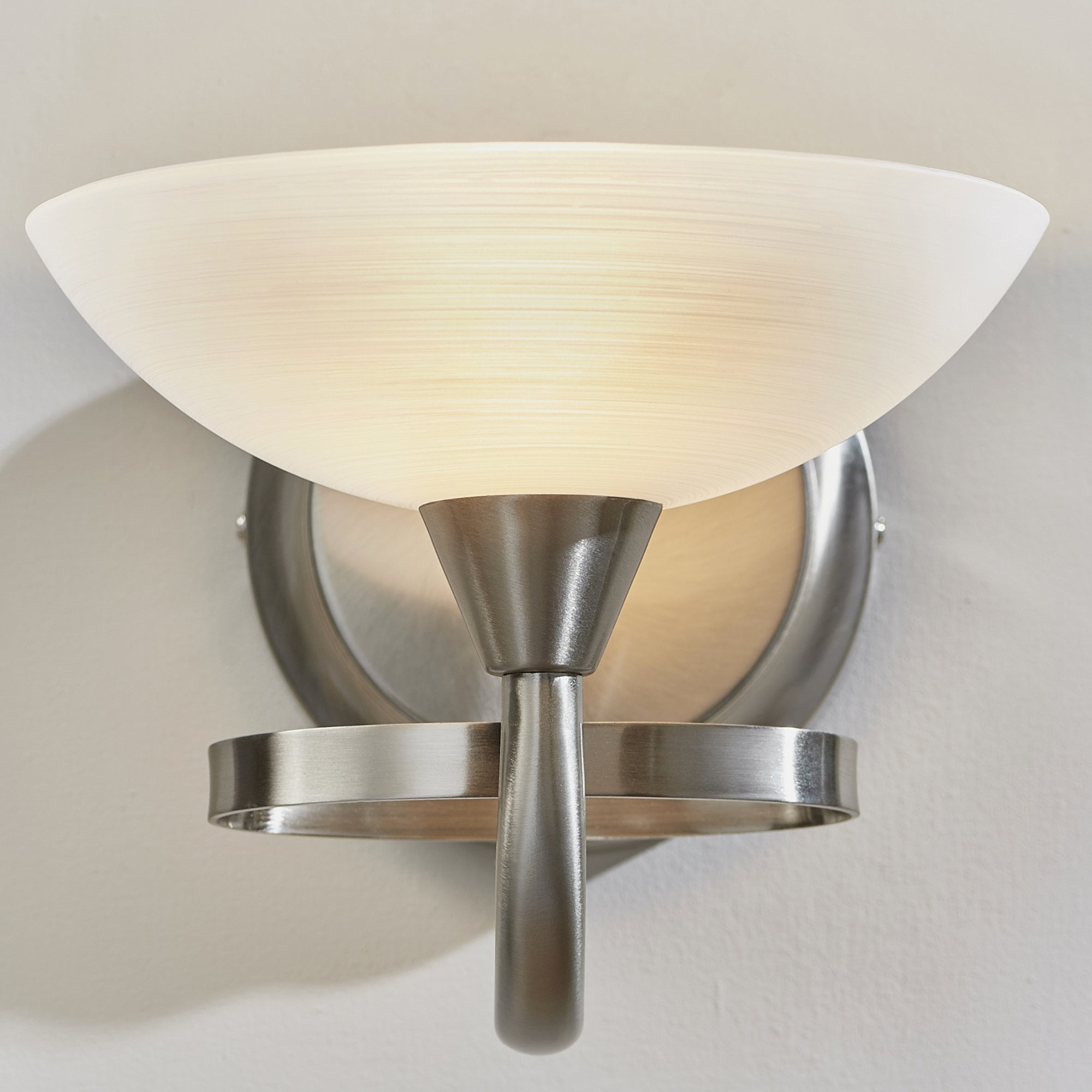 CAGNEY-1WBSC 1 Light Wall Bracket In Satin Chrome