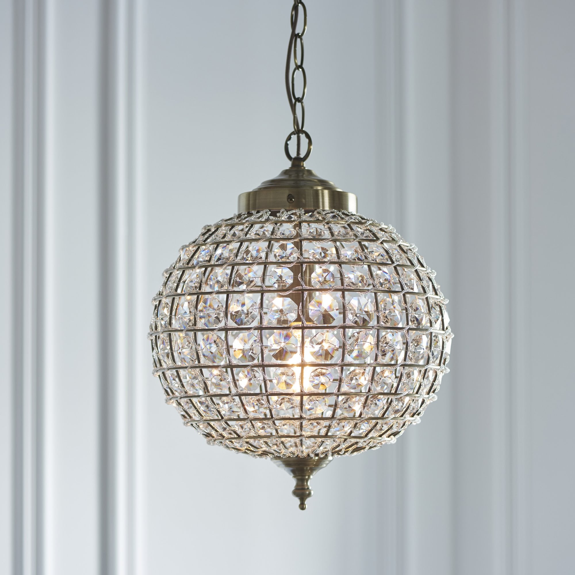 EH-TANARO-AB Pendant In Antique Brass