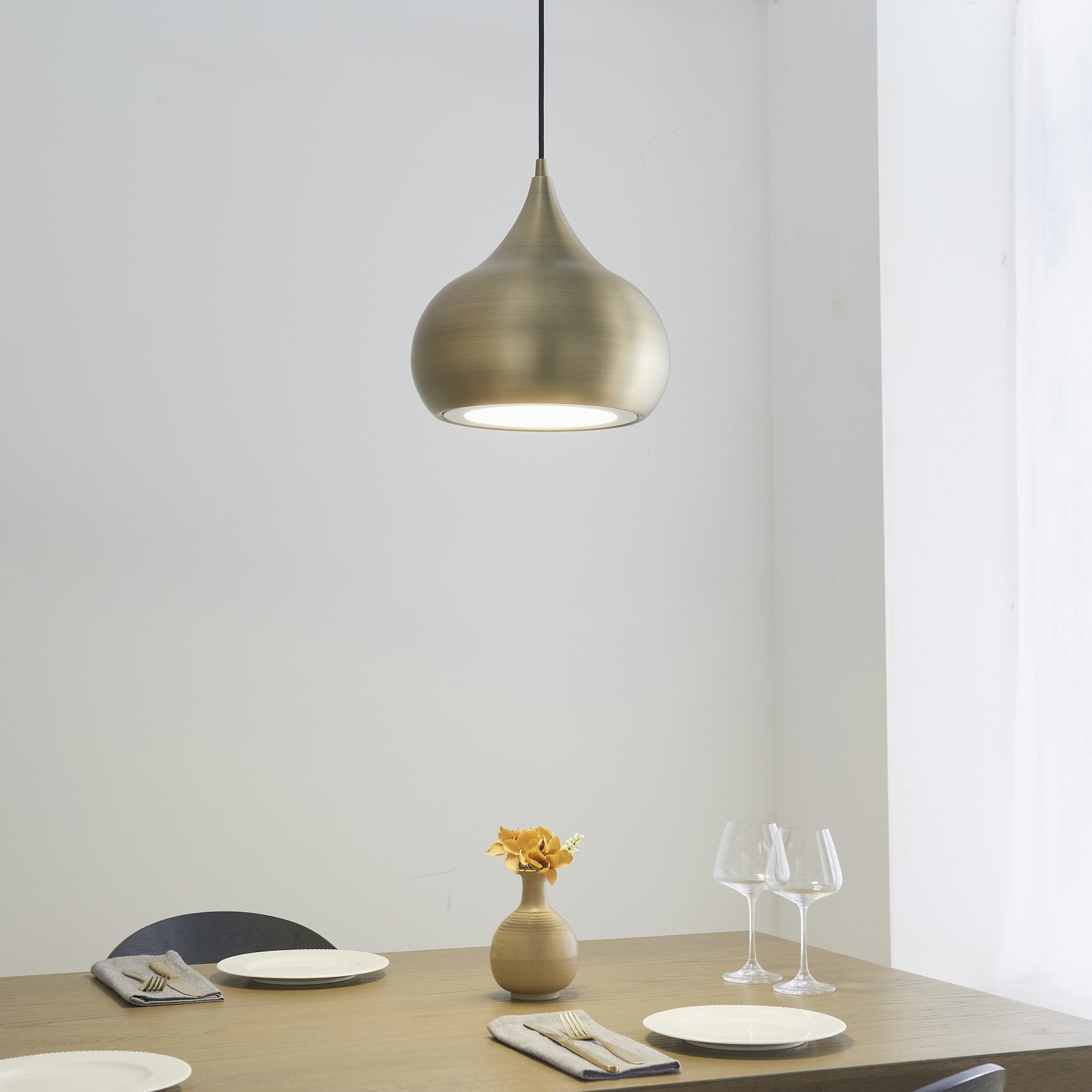 61299 Brosnan Indoor Pendant Single