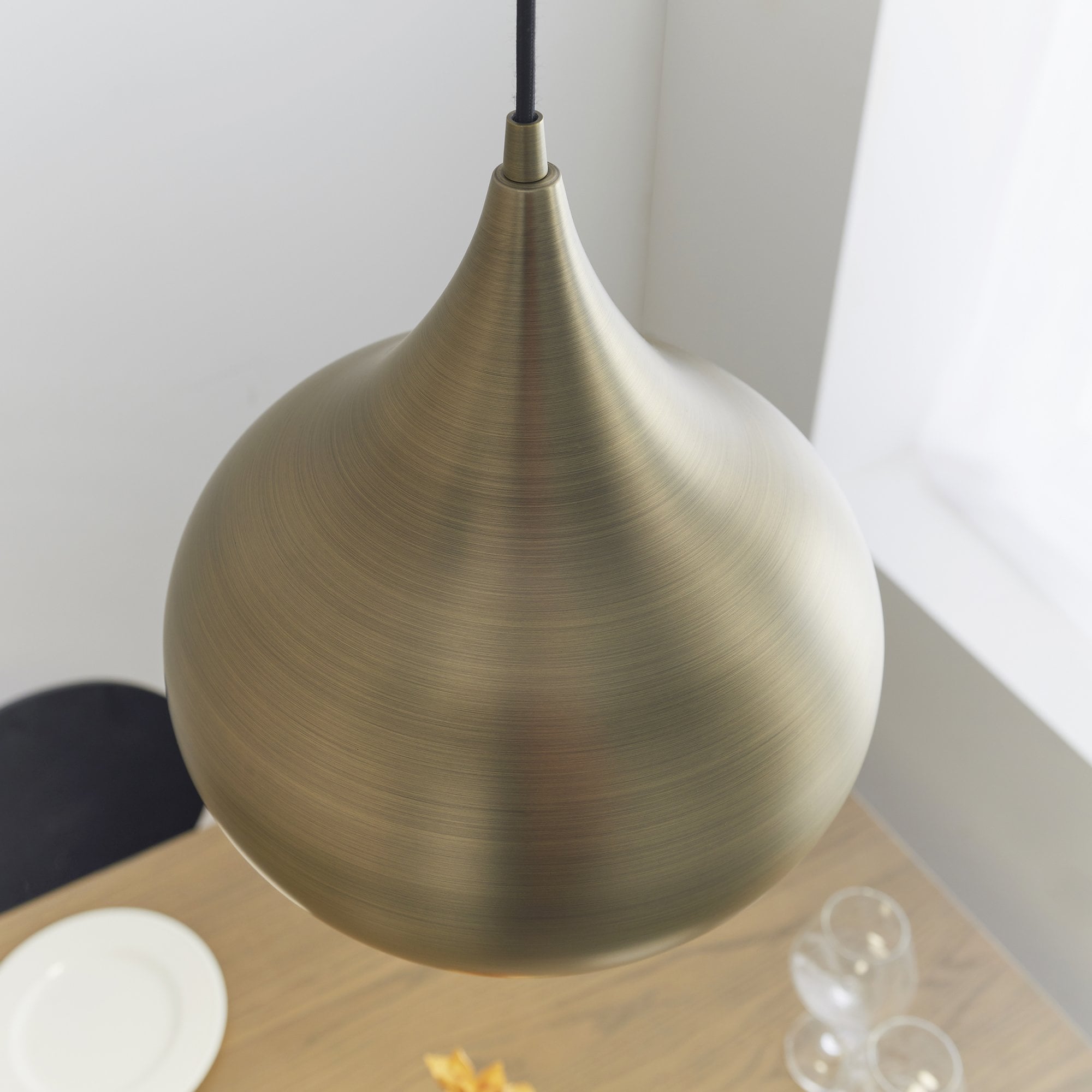61299 Brosnan Indoor Pendant Single