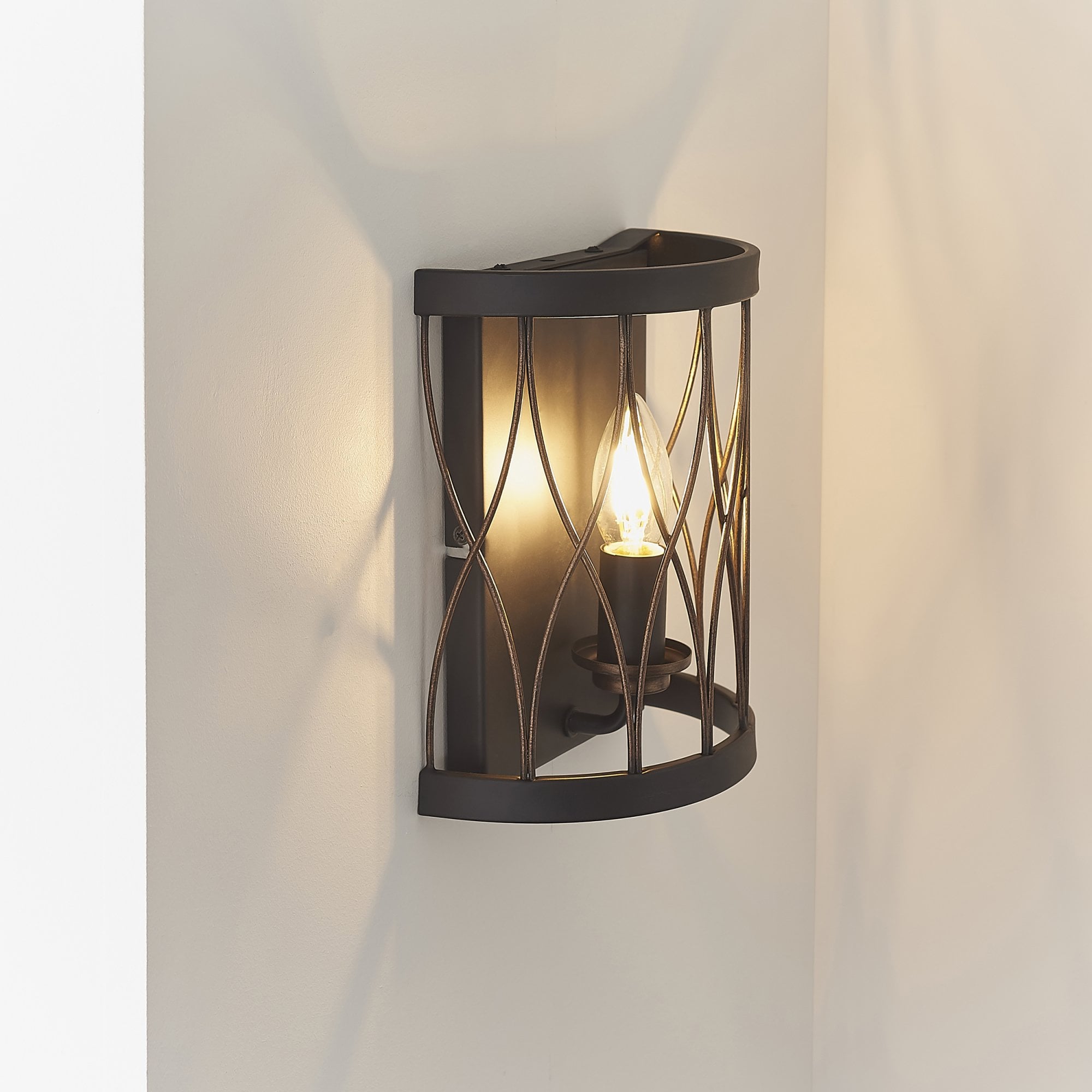 61499 Heston Indoor Wall Metal