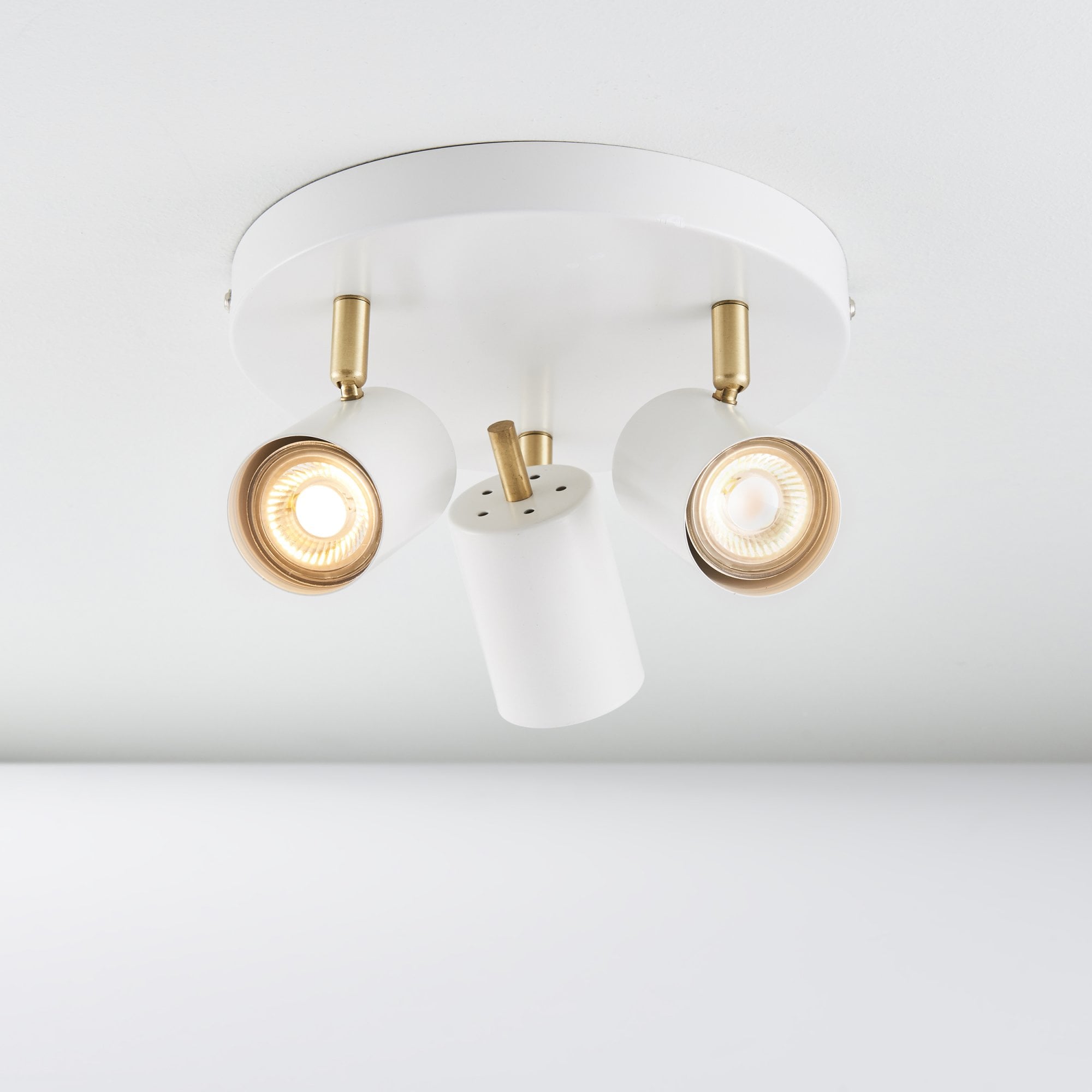 59932 Gull Indoor LED Spot Light Round
