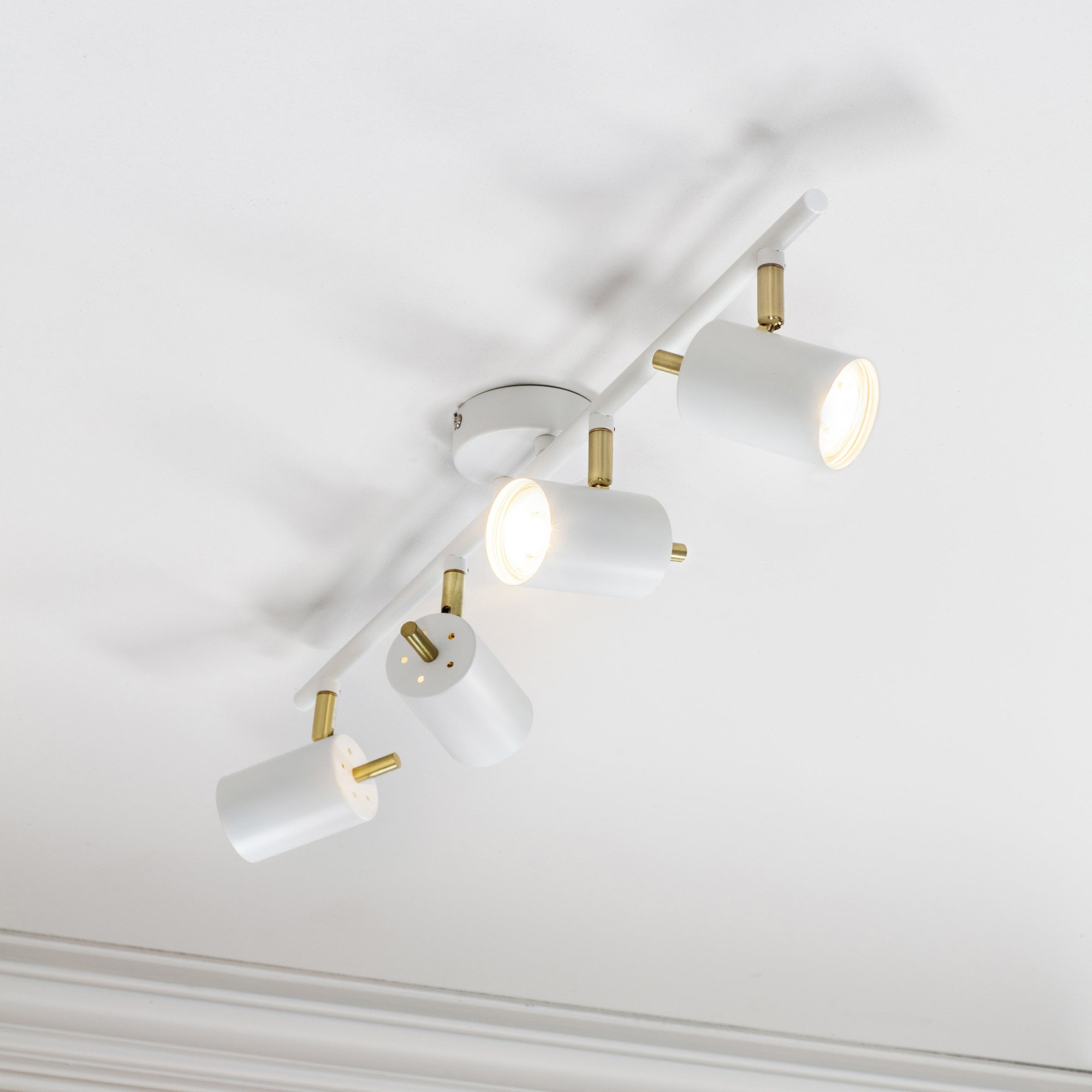 59933 Gull Indoor LED Spot Light Bar