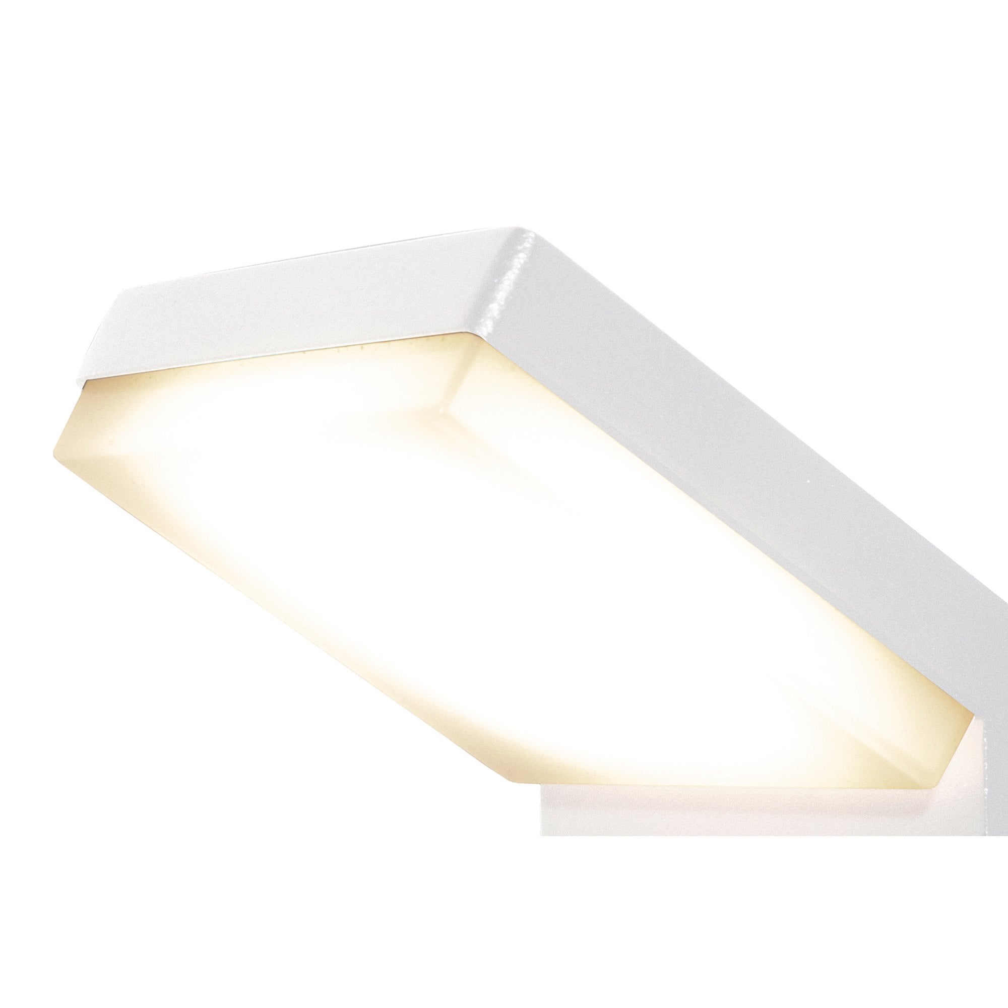 M7046 Alpine Outdoor Wall Lamp 6W LED White