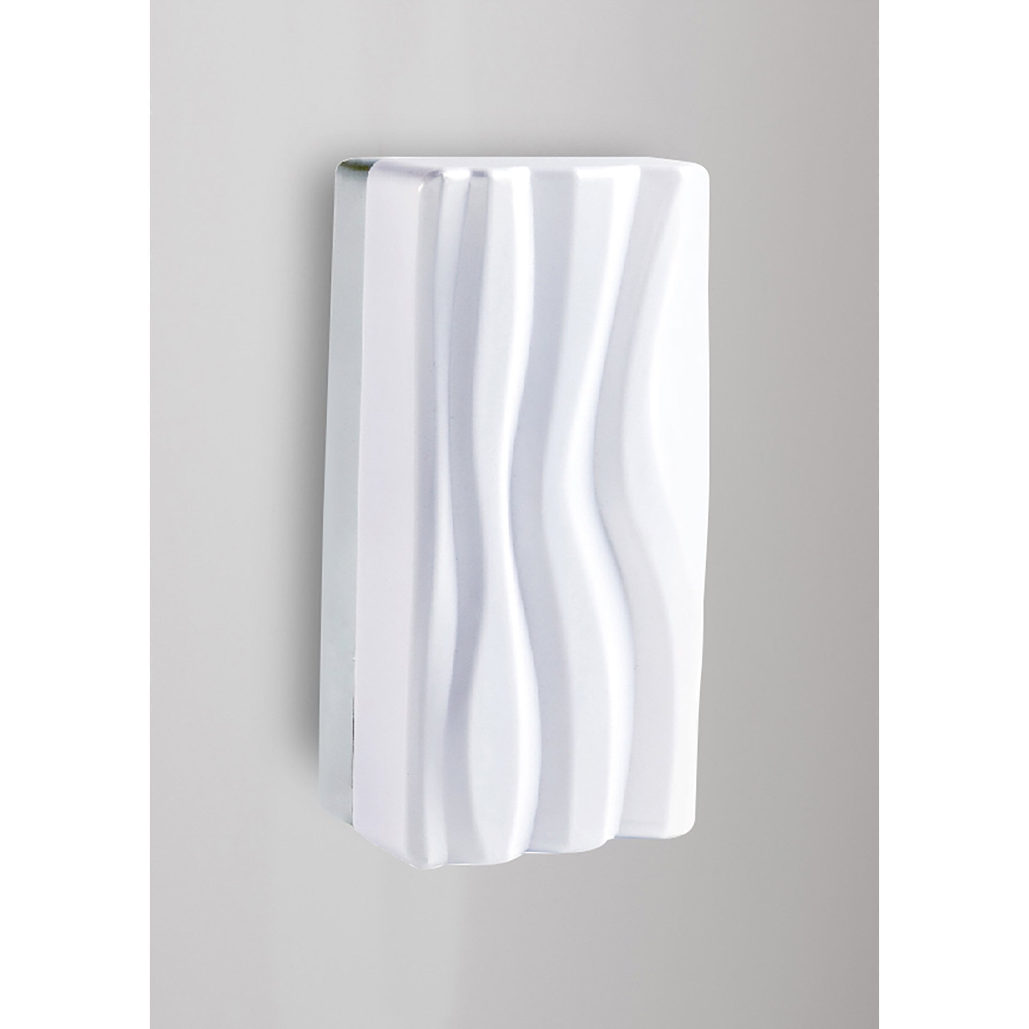 M5047 Arena Bathroom Wall Lamp 12W LED White Polished Chrome / White Acrylic