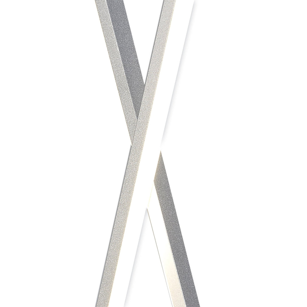 M5984 Bucle Table Lamp 18W LED Silver / Polished Chrome / Frosted Acrylic