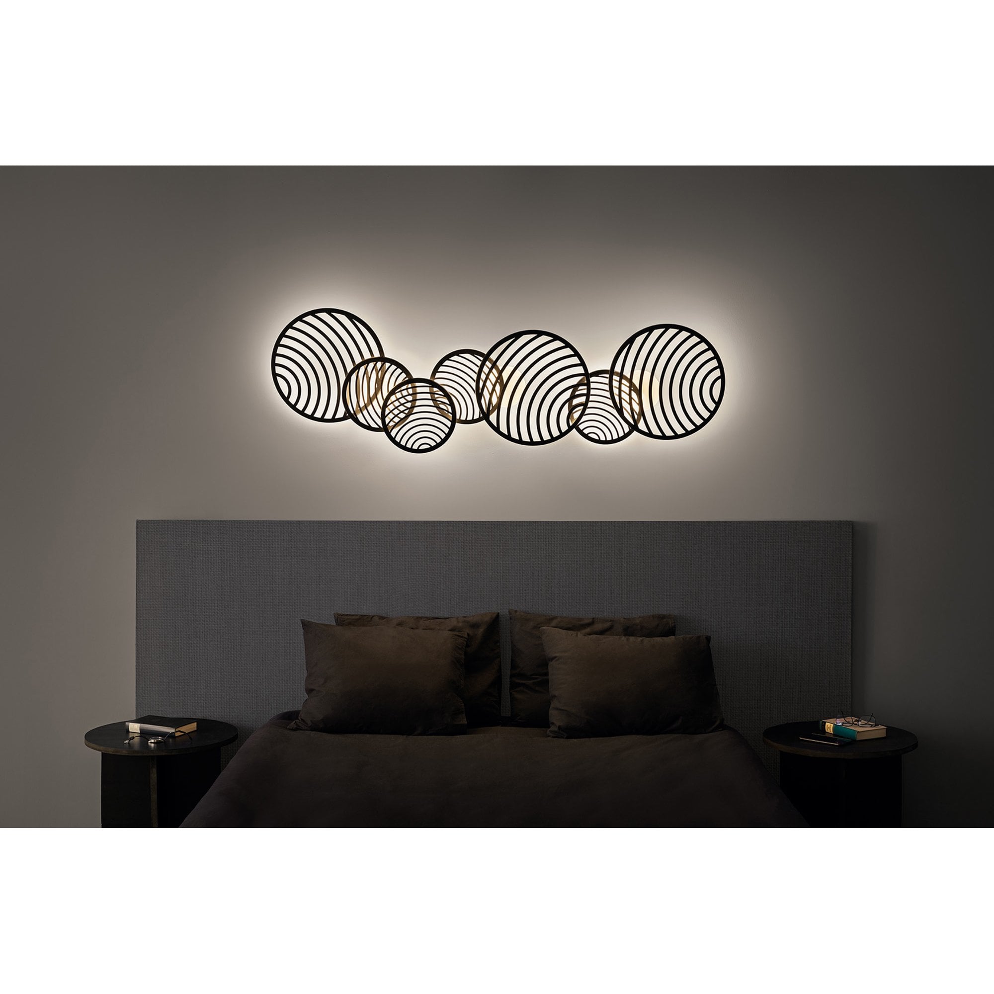 M7233 Collage 3 Ring Ceiling 40W LED Gold