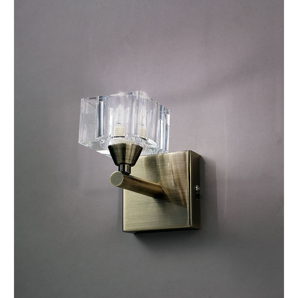 M2363AB Cuadrax Wall 1 Light G9 Antique Brass