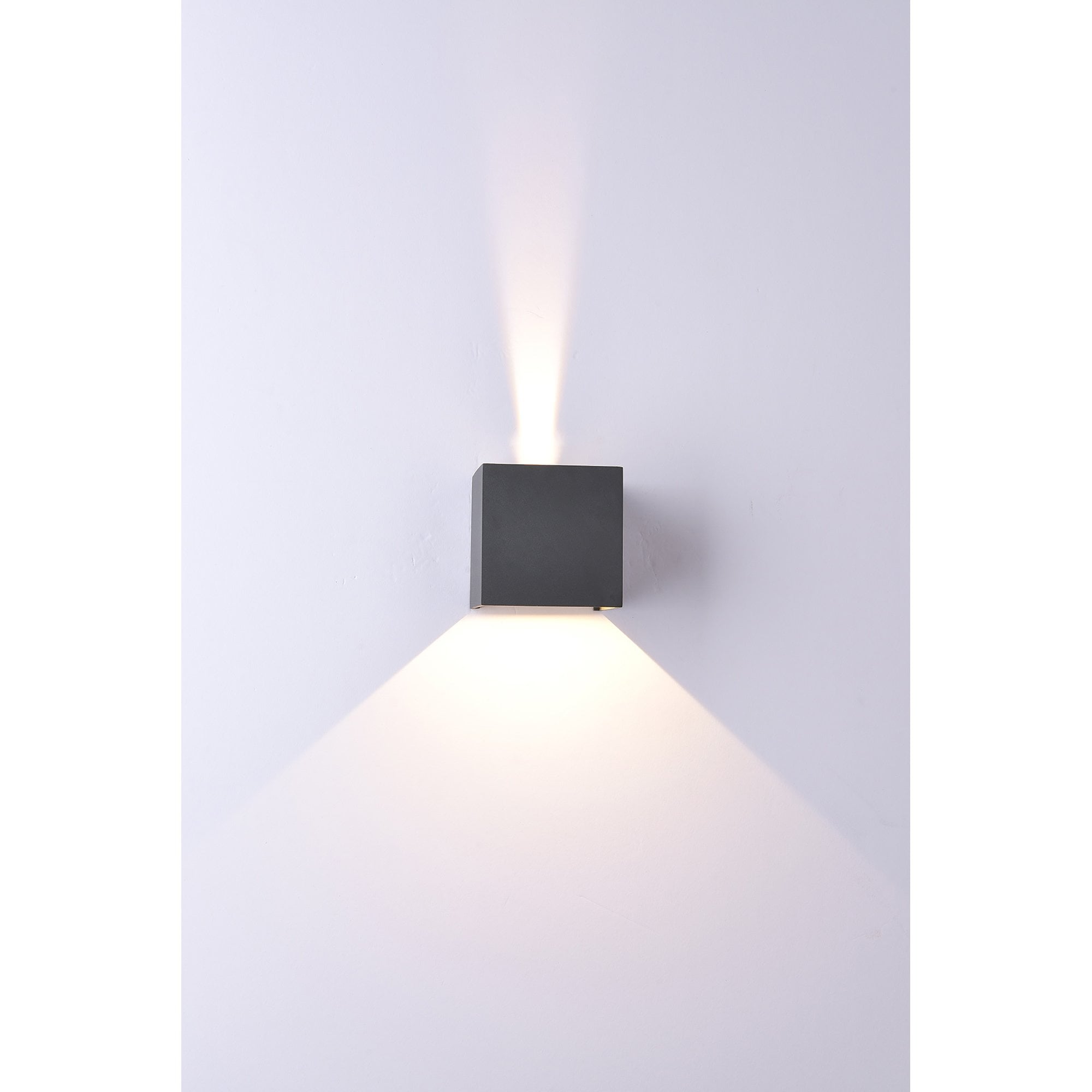 M7815 Davos Outdoor Rectangle Wall Lamp 4 x 6W LED Anthracite (S)