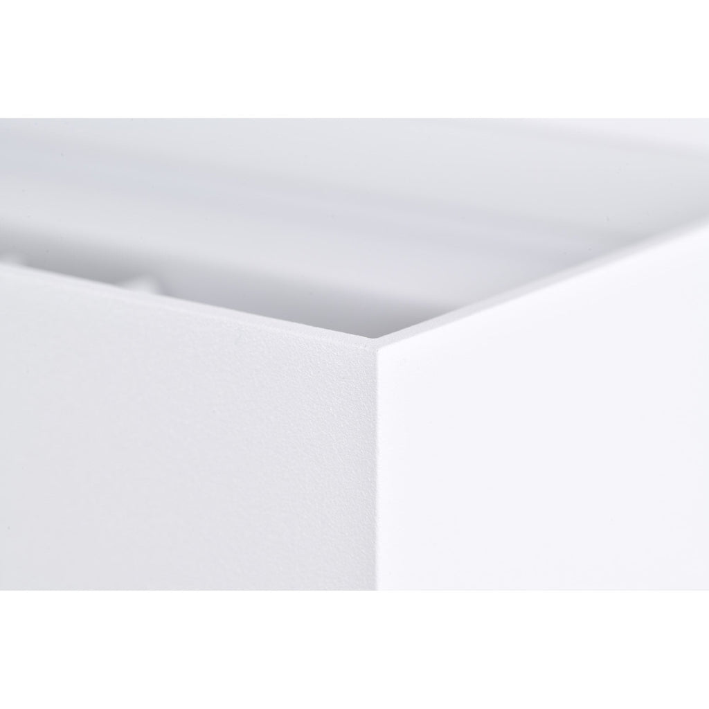 M7820 Davos Outdoor Rectangle Wall Lamp 4 x 6W LED White