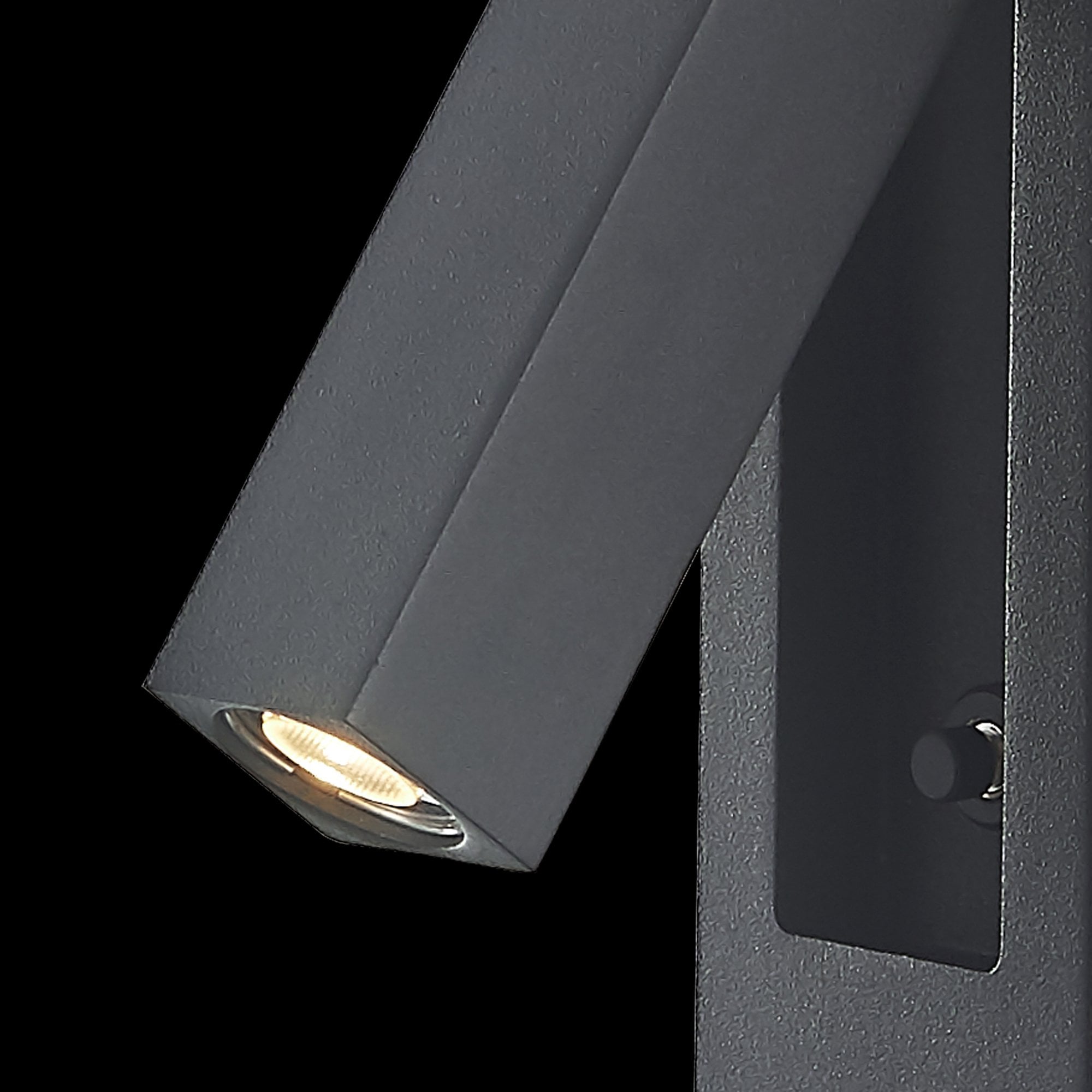 M6821 Gokova Wall Lamp 3W LED Sand Black