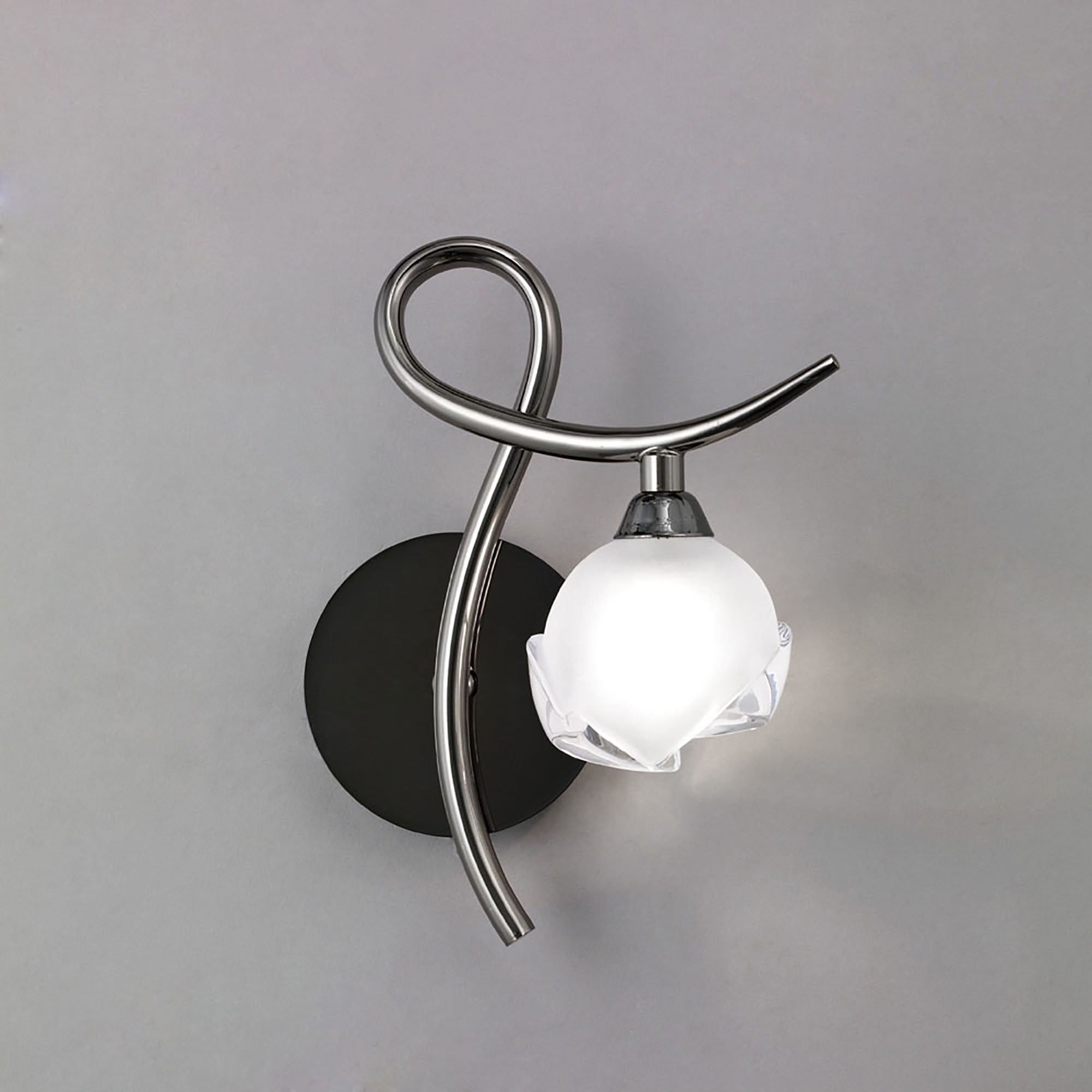 M0818BC/R Fragma Wall Lamp Right 1 Light G9 Black Chrome