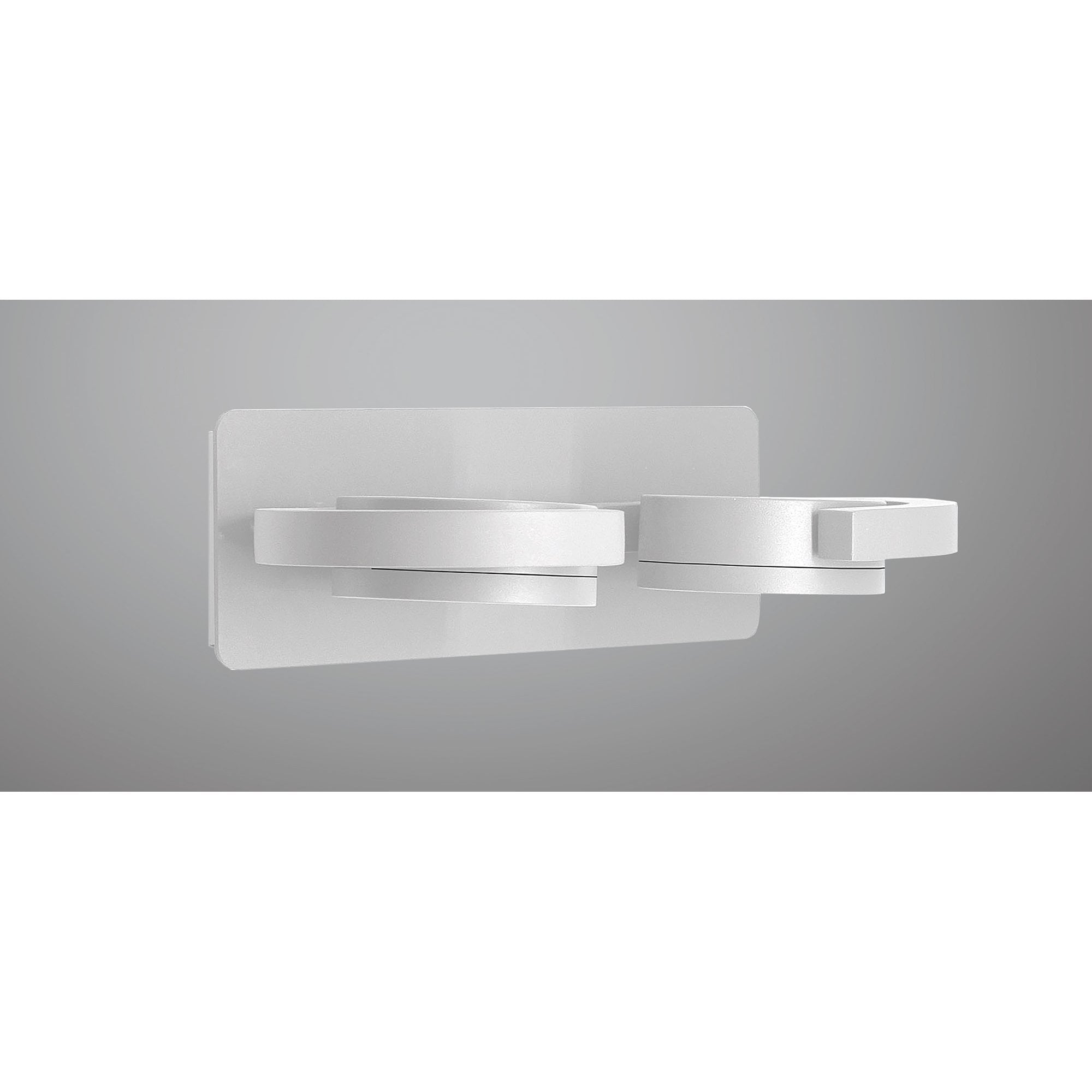 M6768 Iguazu Outdoor Wall Lamp 2 Light White