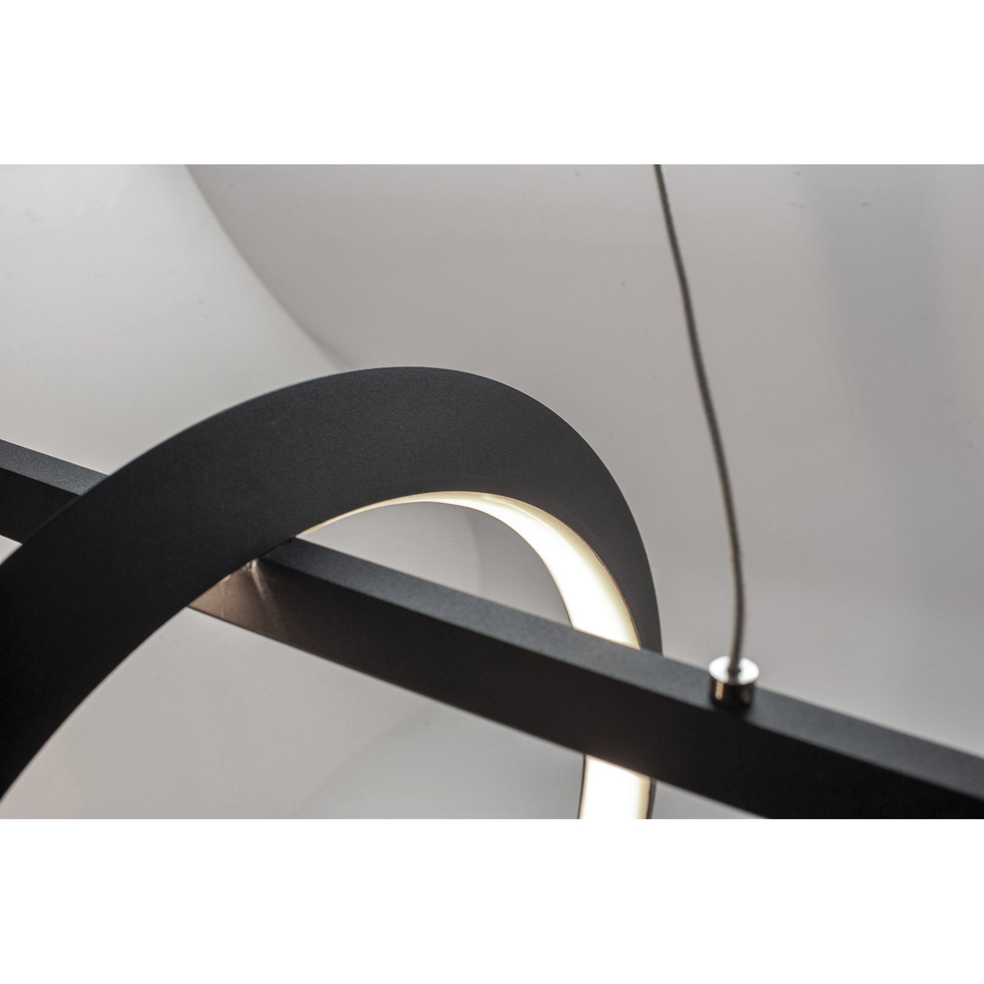 M7143 Kitesurf Loop Under Linear Pendant 30W LED Black
