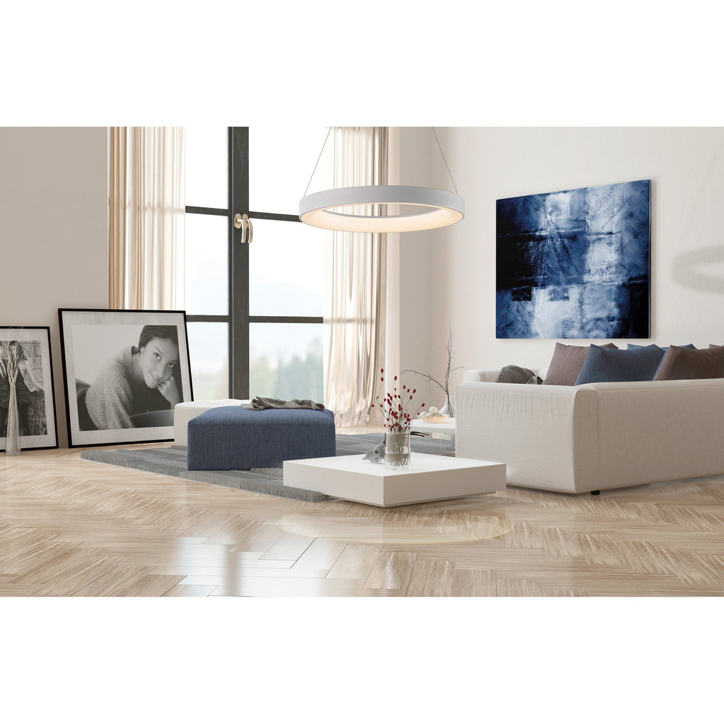 M8053 Niseko Triangular Ceiling 42cm 35W LED Black