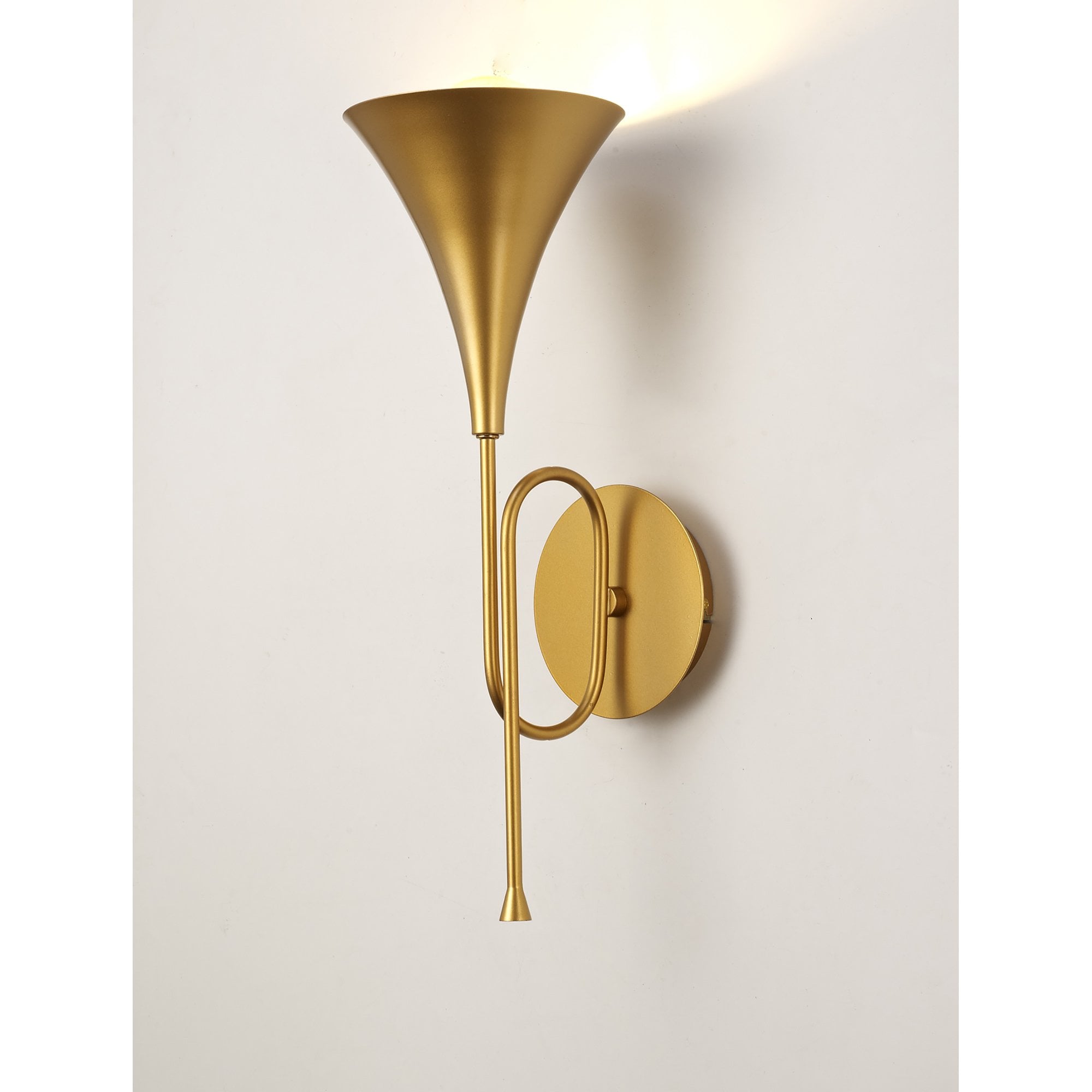M6353 Jazz Wall Lamp 1 Light Gold Painting