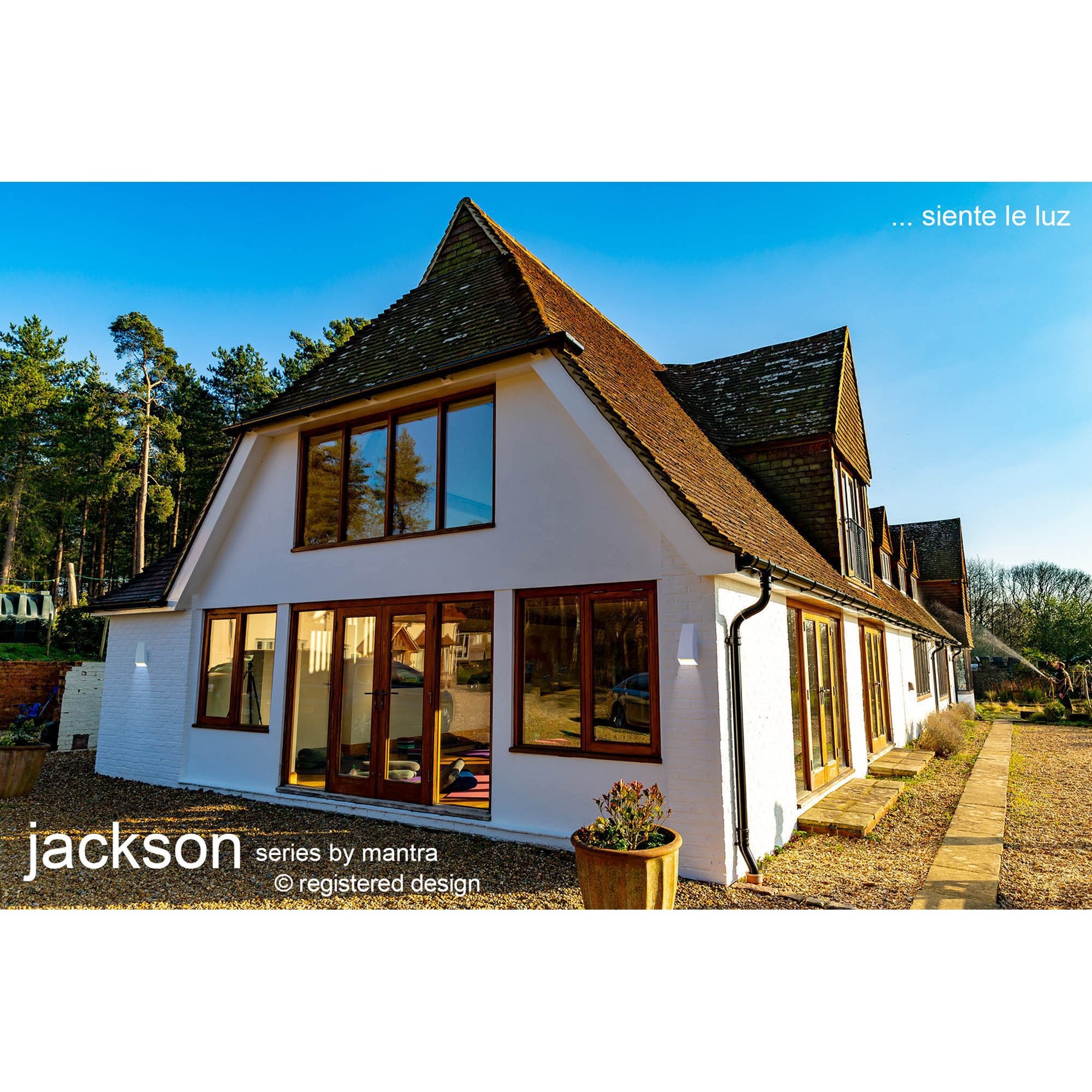 M6543 Jackson Outdoor Wall Lamp 6W LED Sand White