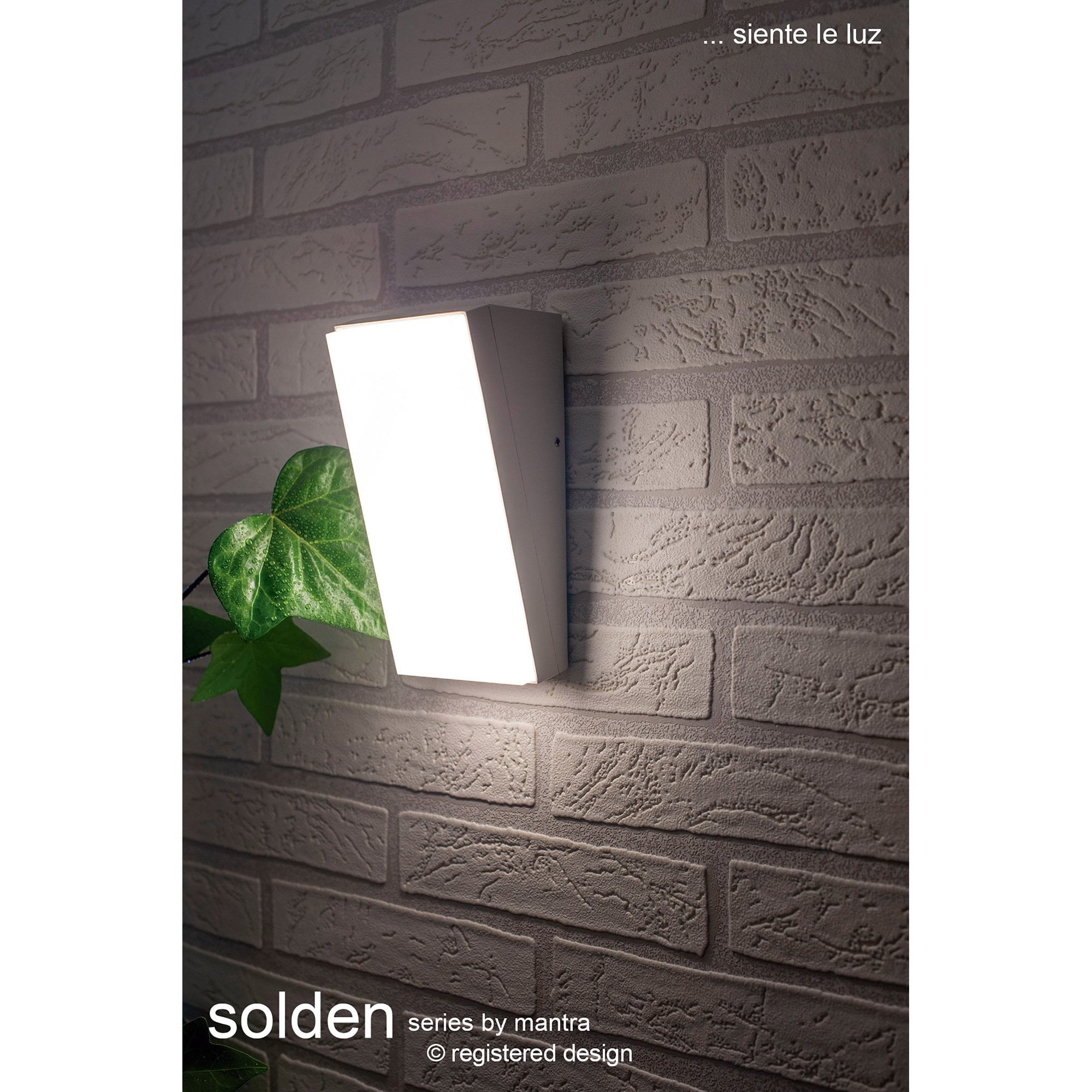 M7073 Solden Outdoor Vertical Wall Lamp 9W LED White