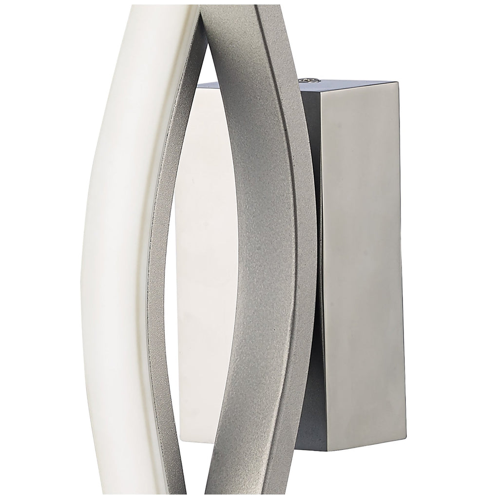 M4863 Sahara Wall Lamp 6W LED Silver/Frosted Acrylic/Polished Chrome