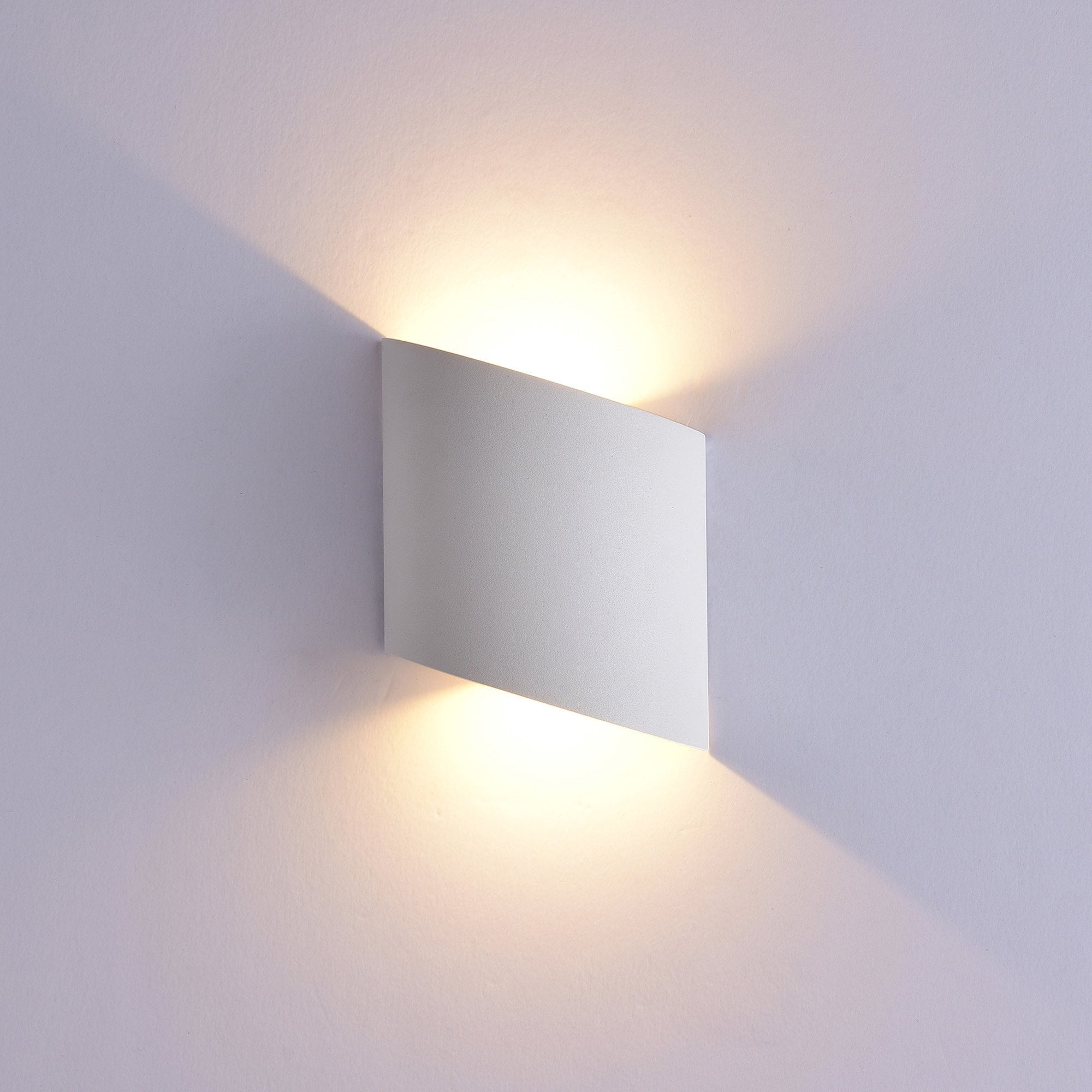 M6531 Sochi Outdoor Wall Lamp 6W LED Sand White
