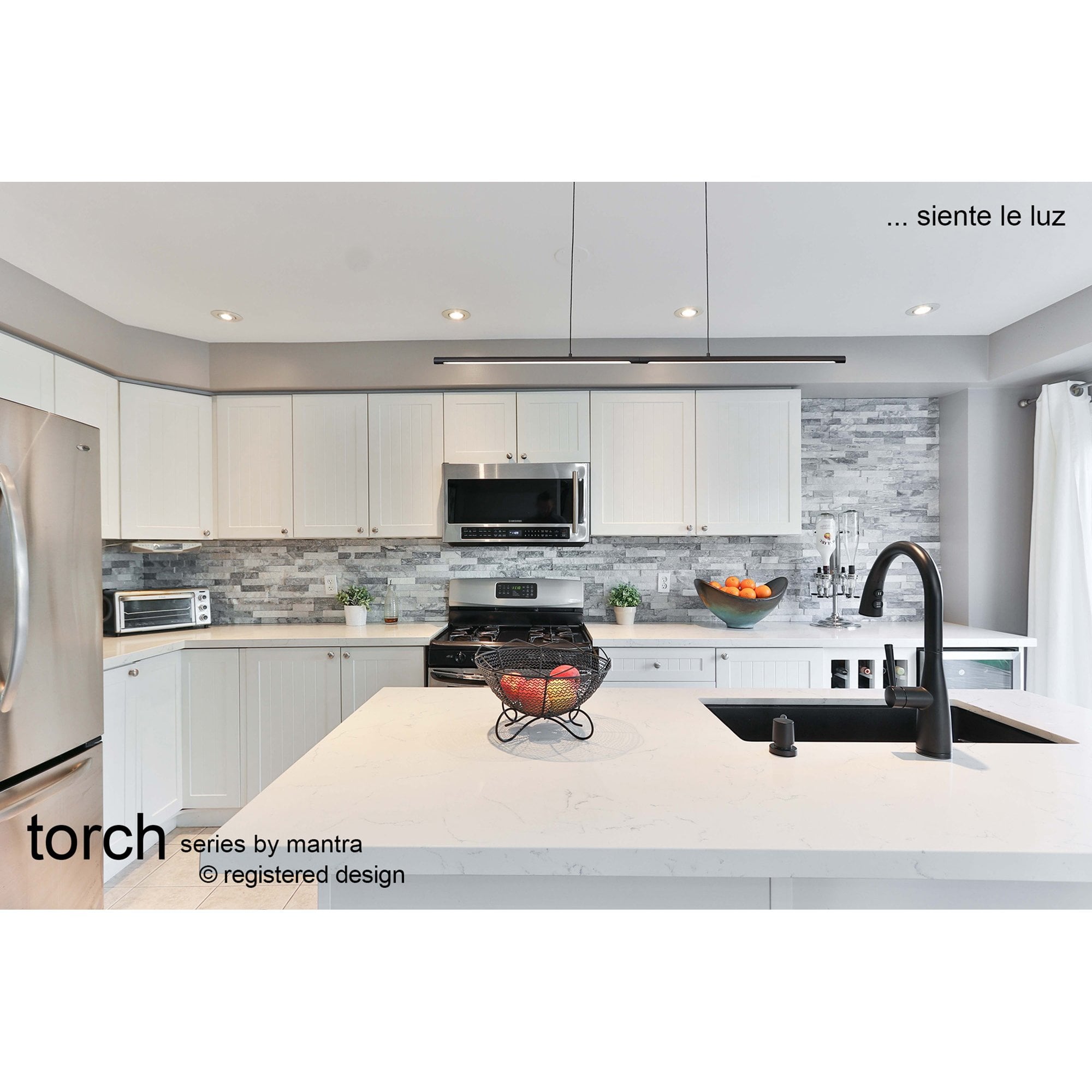 M6826 Torch Linear Pendant 22W LED Sand Black