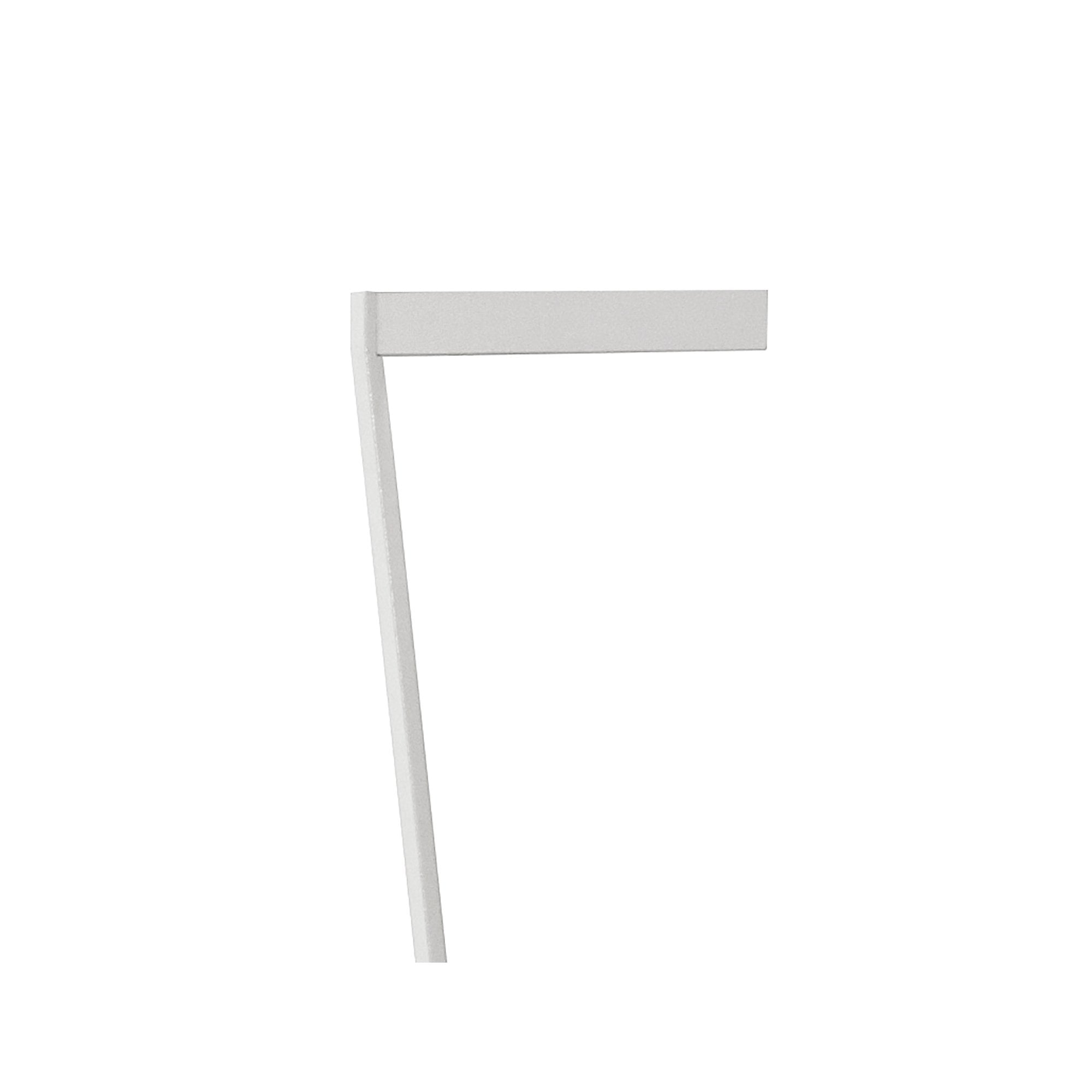 M7332 Vector Floor Lamp 20W LED White