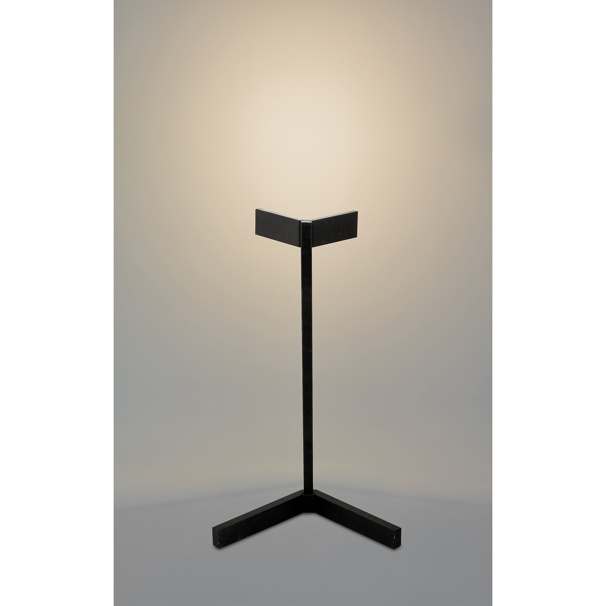 M7331 Vector Table Lamp 5W LED Black
