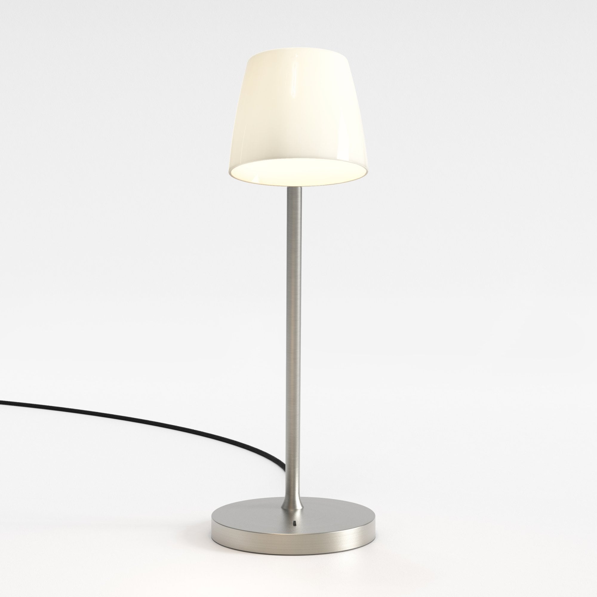 1460004 Imari Desk Table Light Matt Nickel