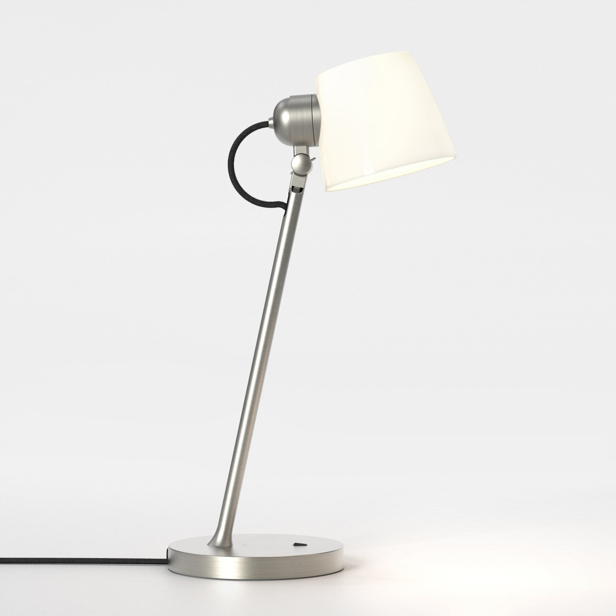 1460004 Imari Desk Table Light Matt Nickel