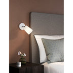 1467004 Carlton Wall Light Porcelain