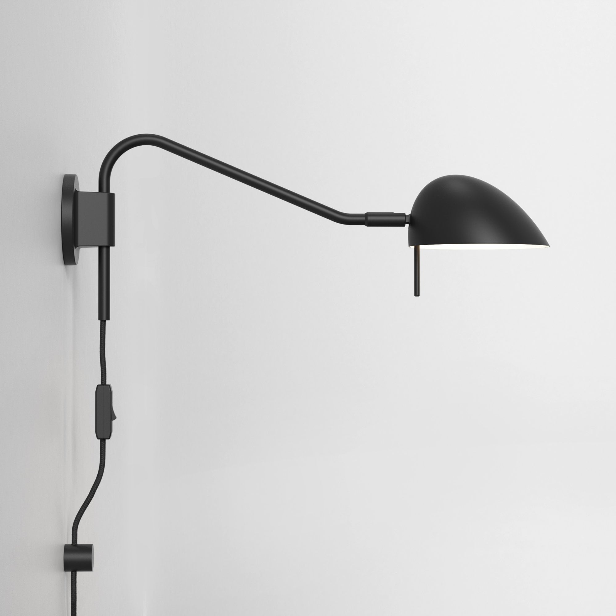 1476003 Serge Plug-In Reading Light Matt Black