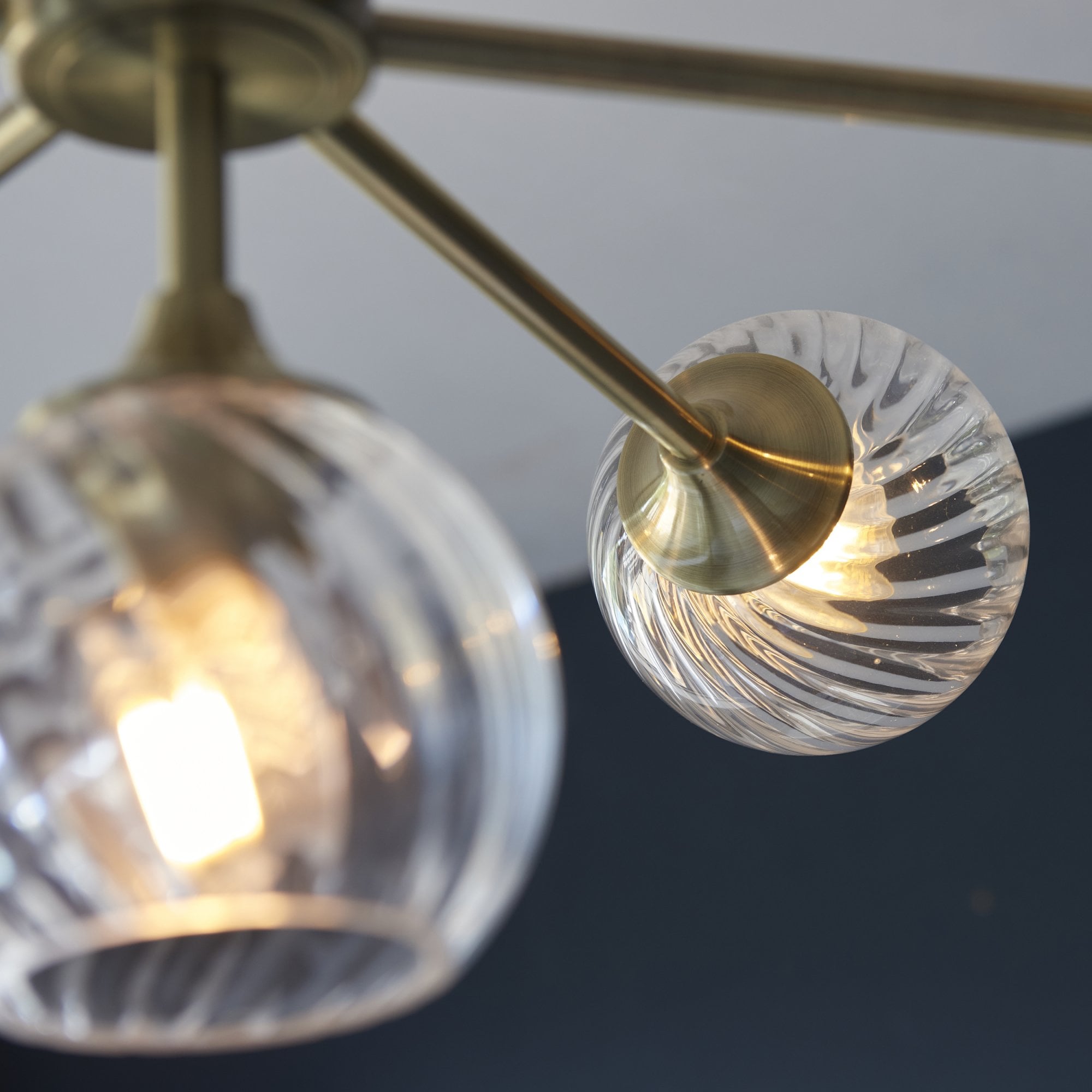 103172 Allegra 8 Light Pendant Antique Brass Plate And Clear Spiral Glass