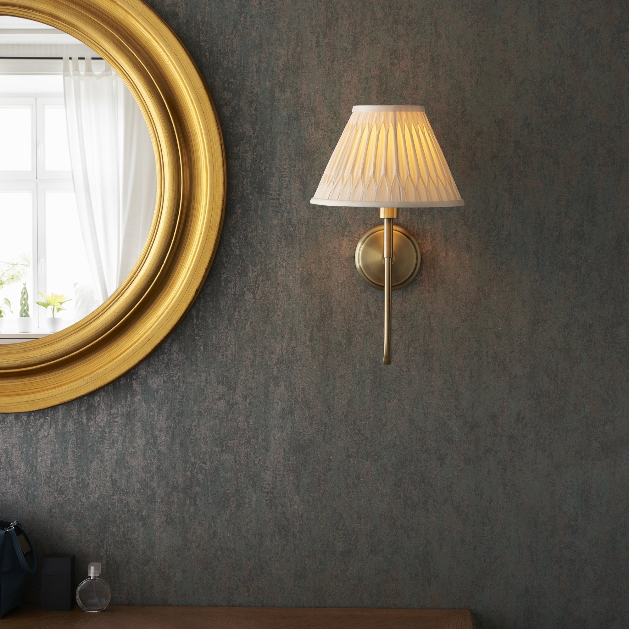 103361 Rouen And Chatsworth 1 Light Wall Antique Brass Plate And Ivory Silk
