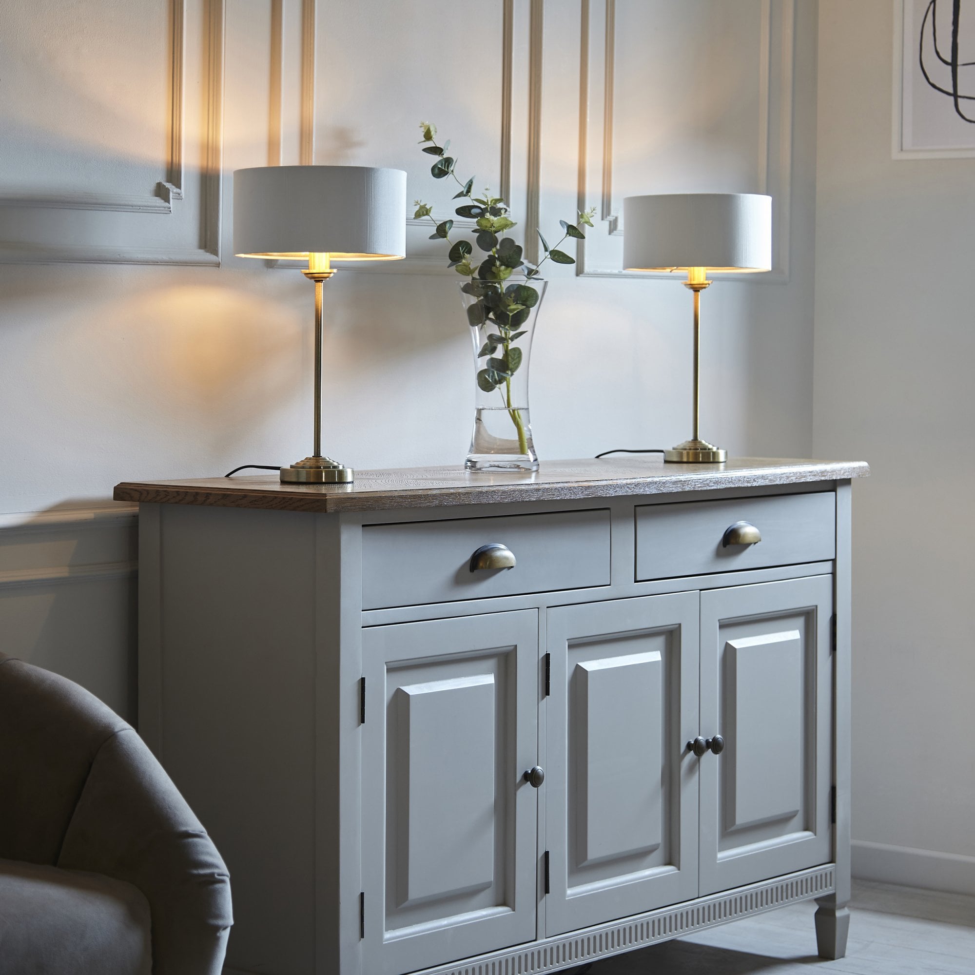 104054 Highclere 1 Light Table Lamp Antique Brass Plate And Vintage White Fabric