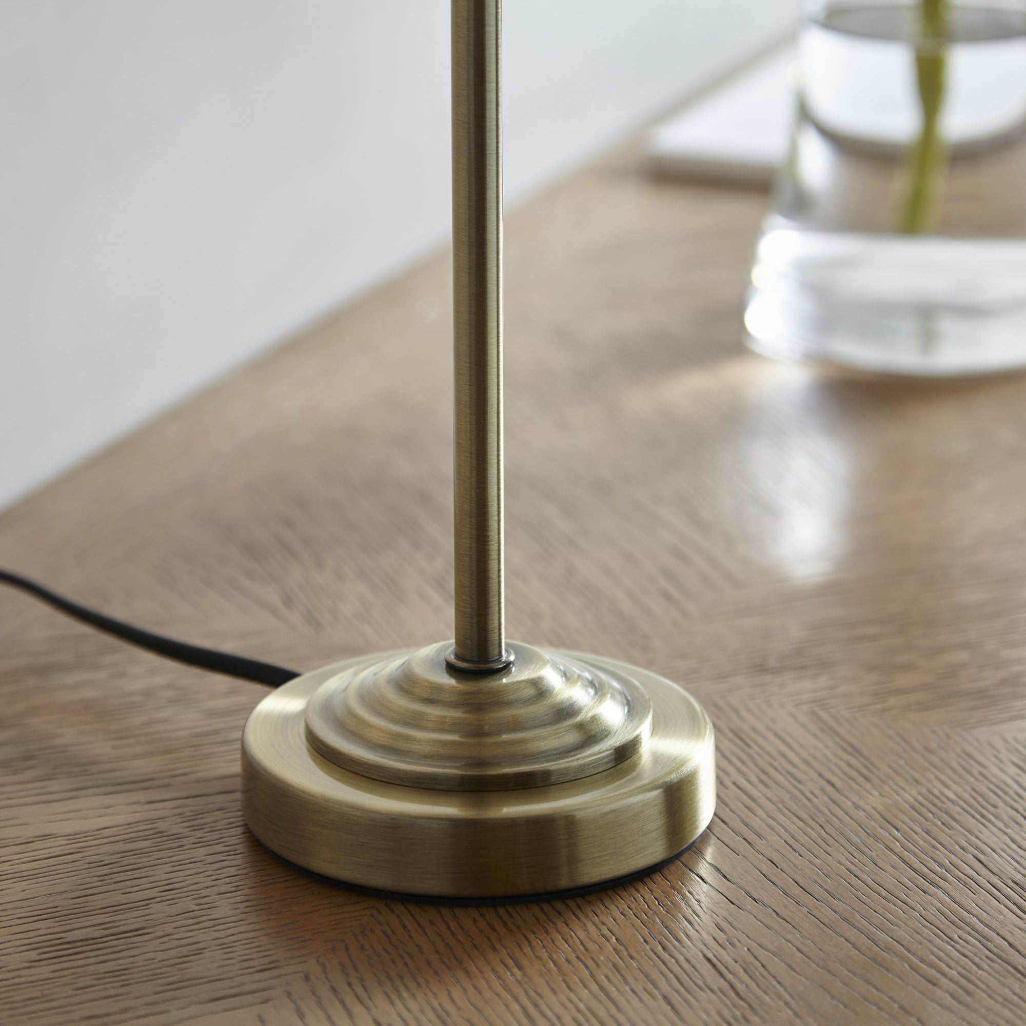 104054 Highclere 1 Light Table Lamp Antique Brass Plate And Vintage White Fabric