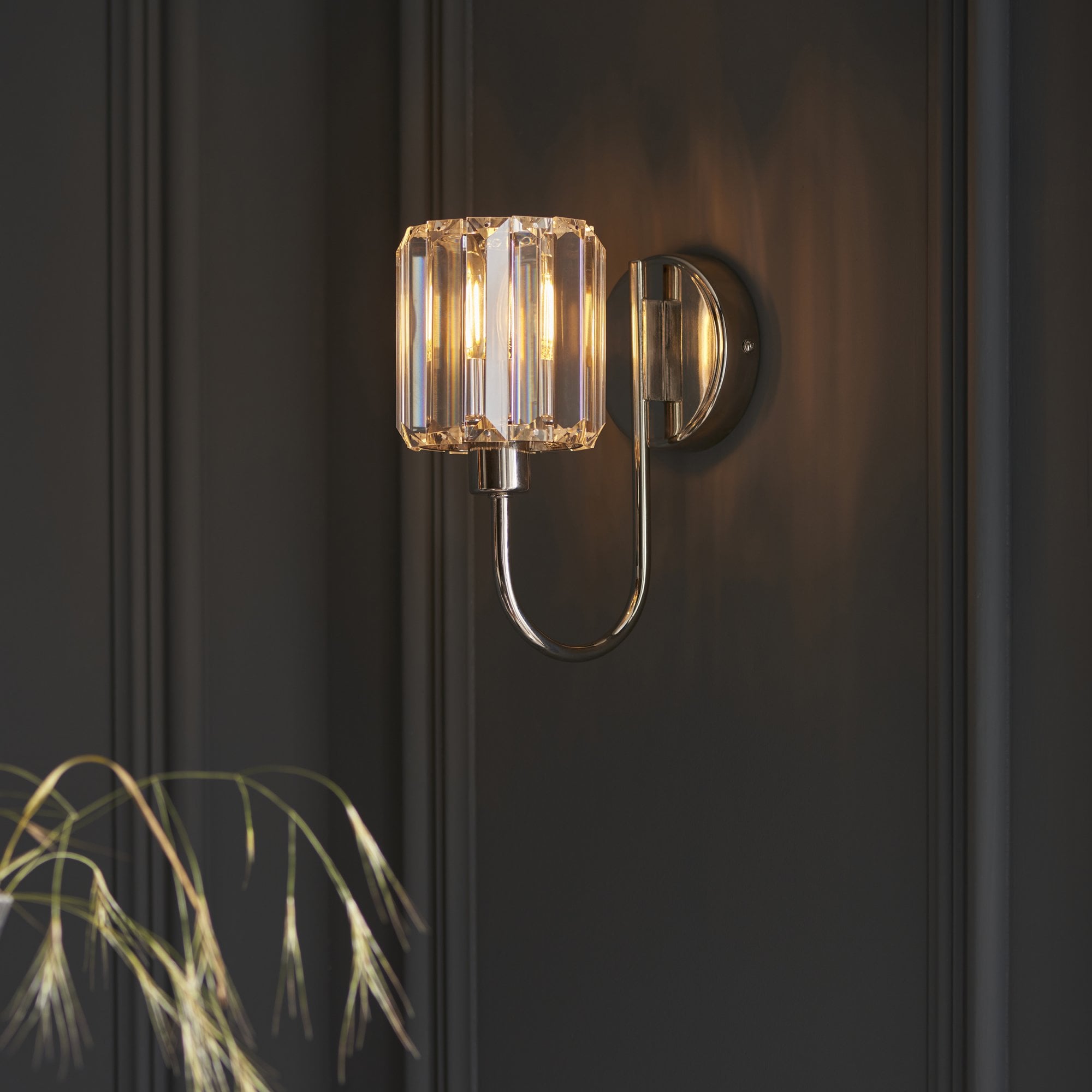 104109 Berenice 1 Light Wall Bright Nickel Plate And Clear Glass