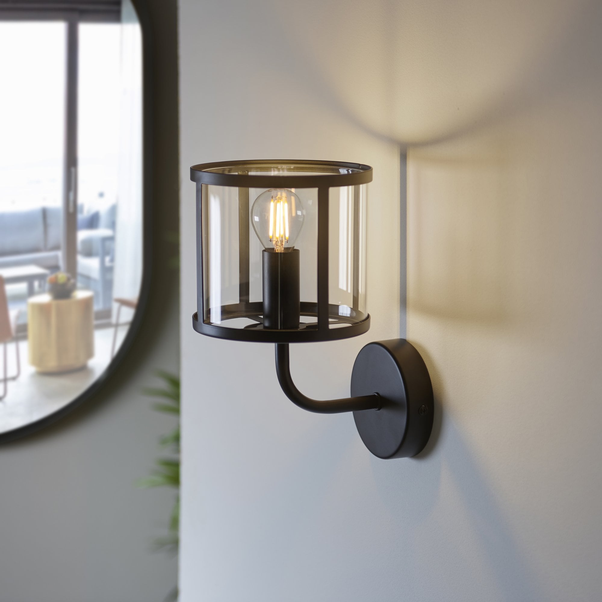 104193 Hopton 1 Light Wall Matt Black And Clear Glass