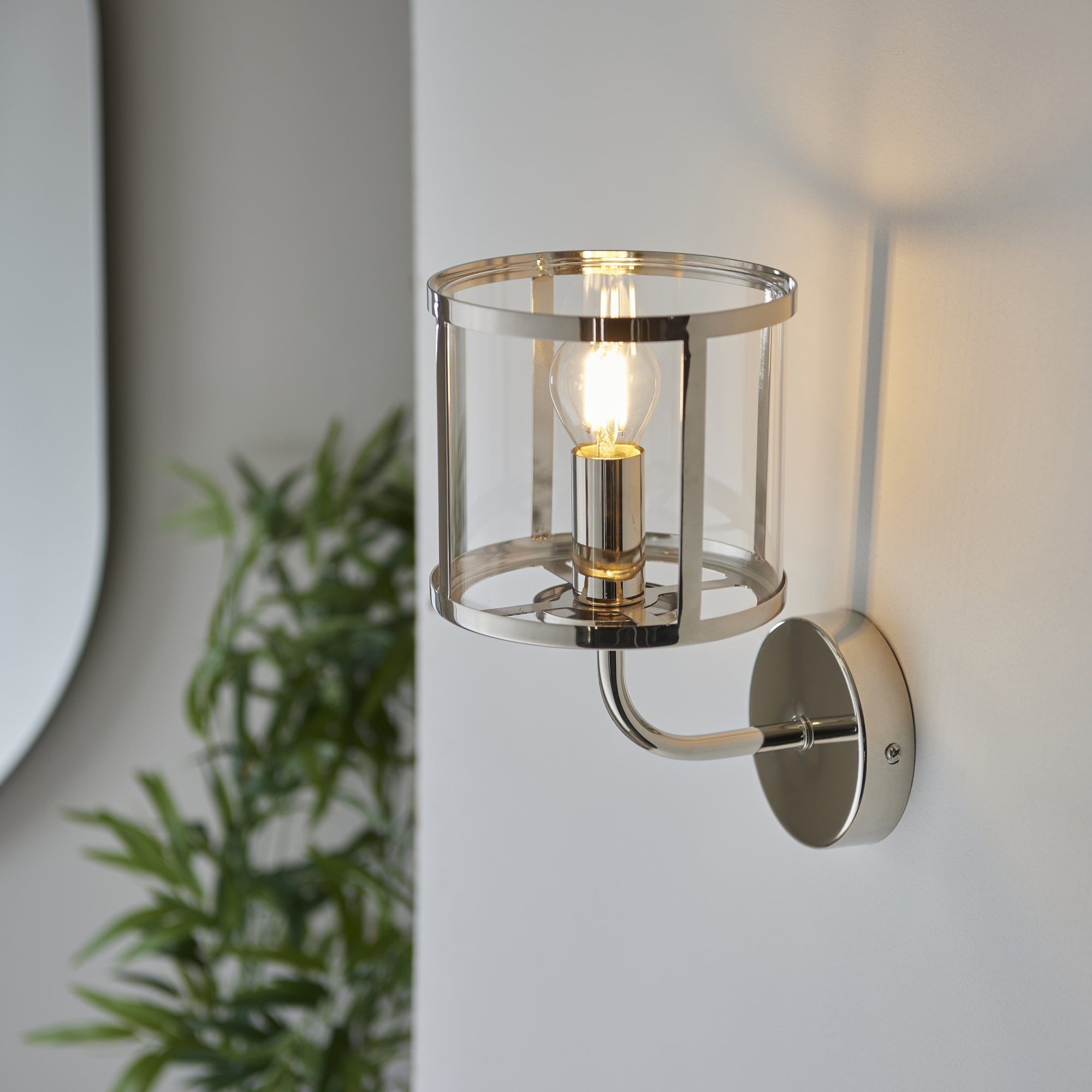 106003 Hopton 1 Light Wall Bright Nickel Plate And Clear Glass
