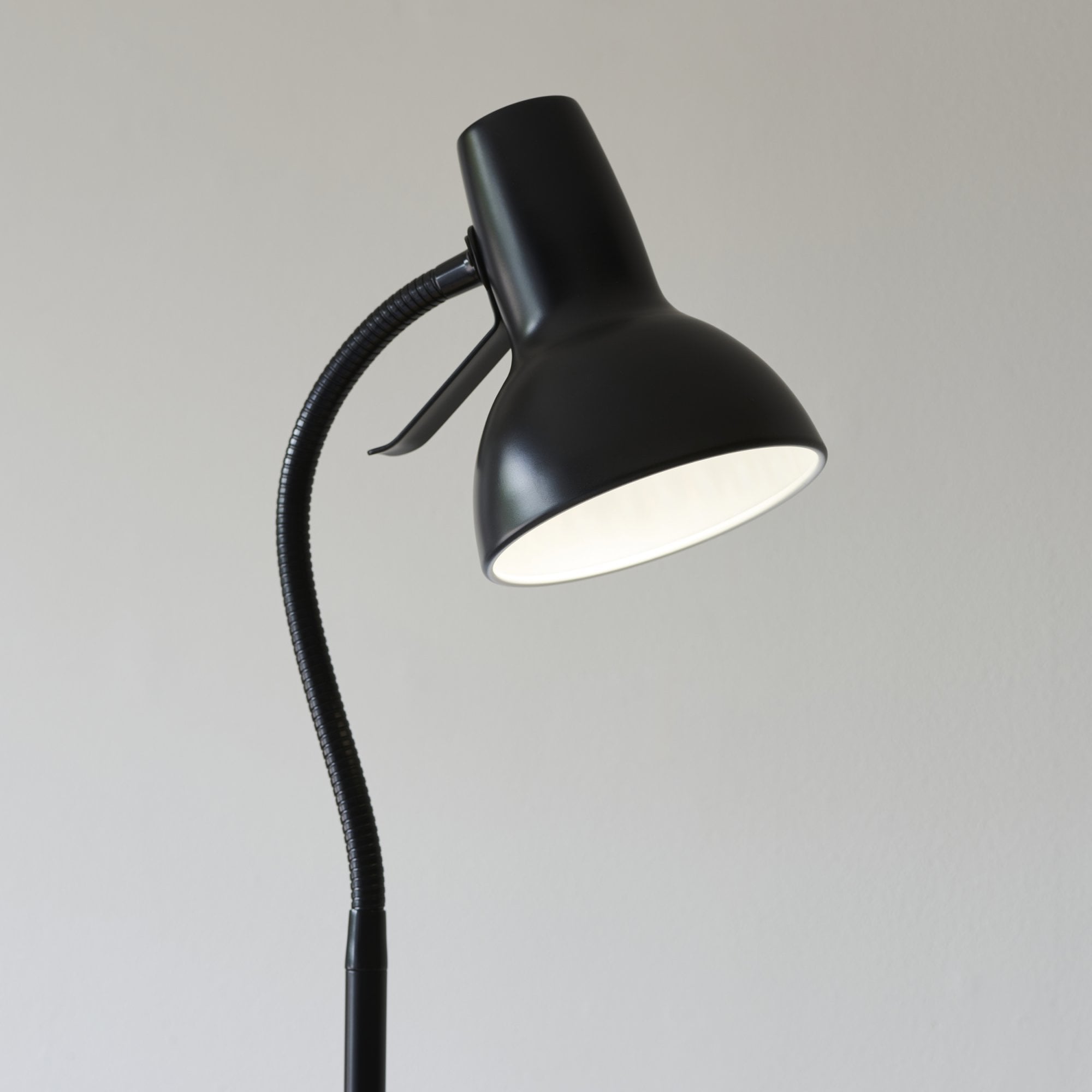 106997 Amalfi 1 Light Floor Lamp Matt Black Paint