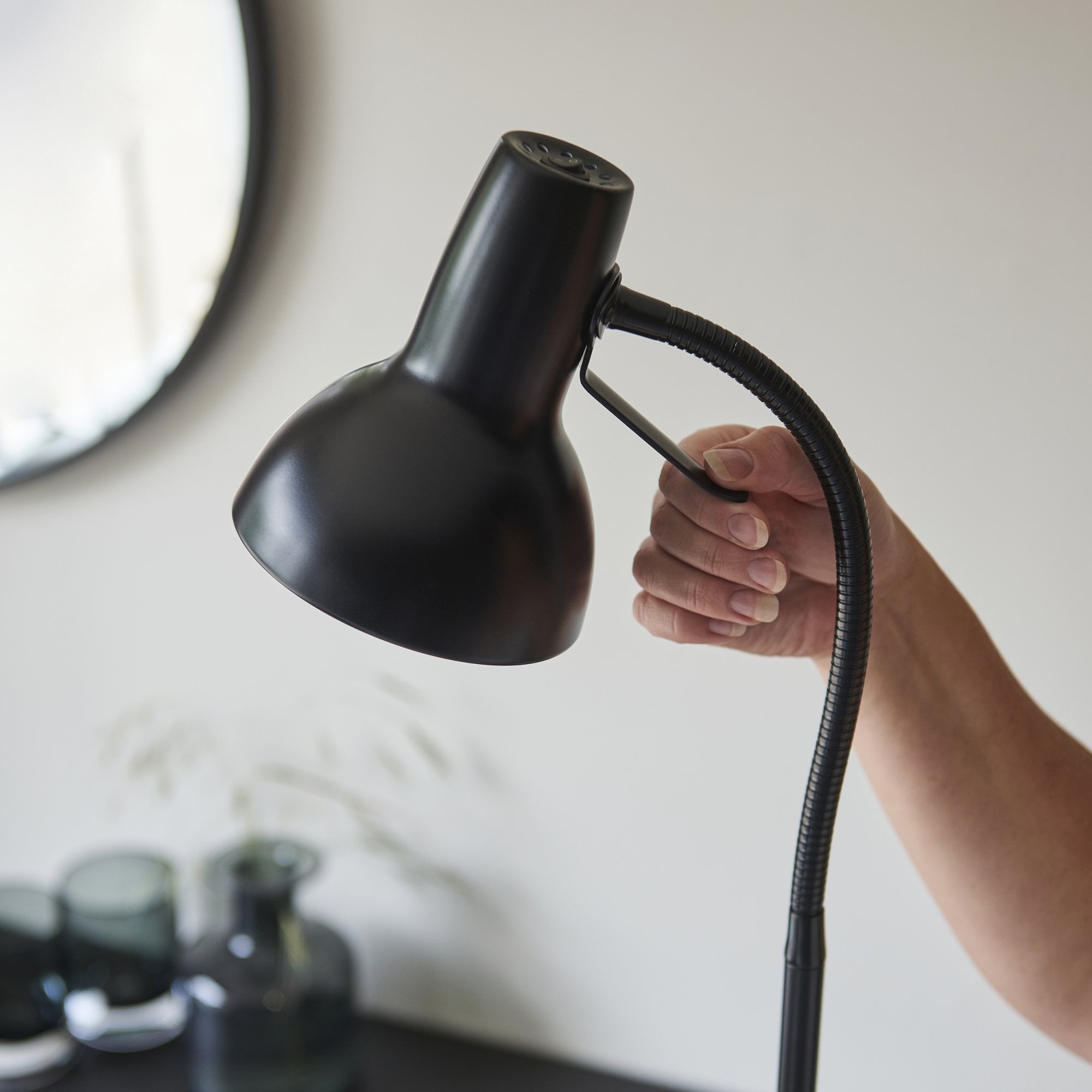 106997 Amalfi 1 Light Floor Lamp Matt Black Paint