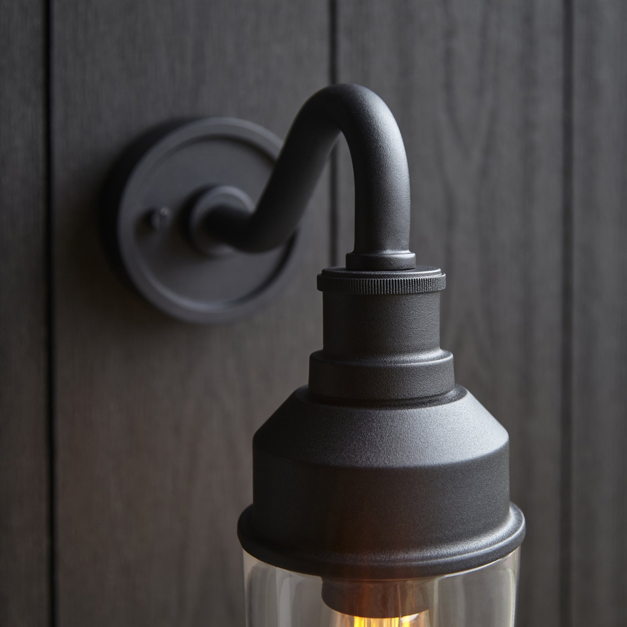 95886 Outdoor Wall 1 Light Matt Black And Clear Glass