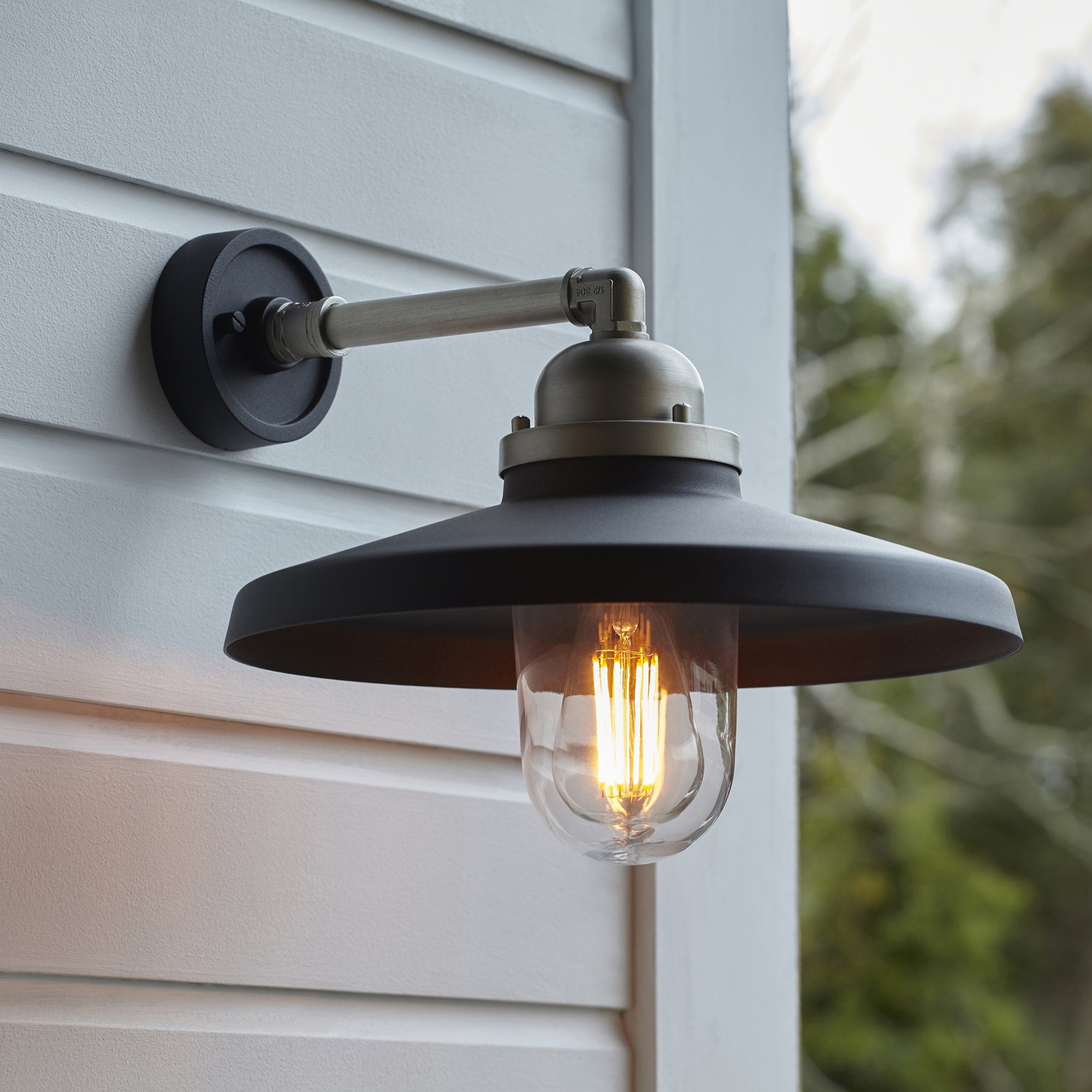 95901 Outdoor Wall 1 Light Matt Black And Brushed Silver Finish With Clear Glass