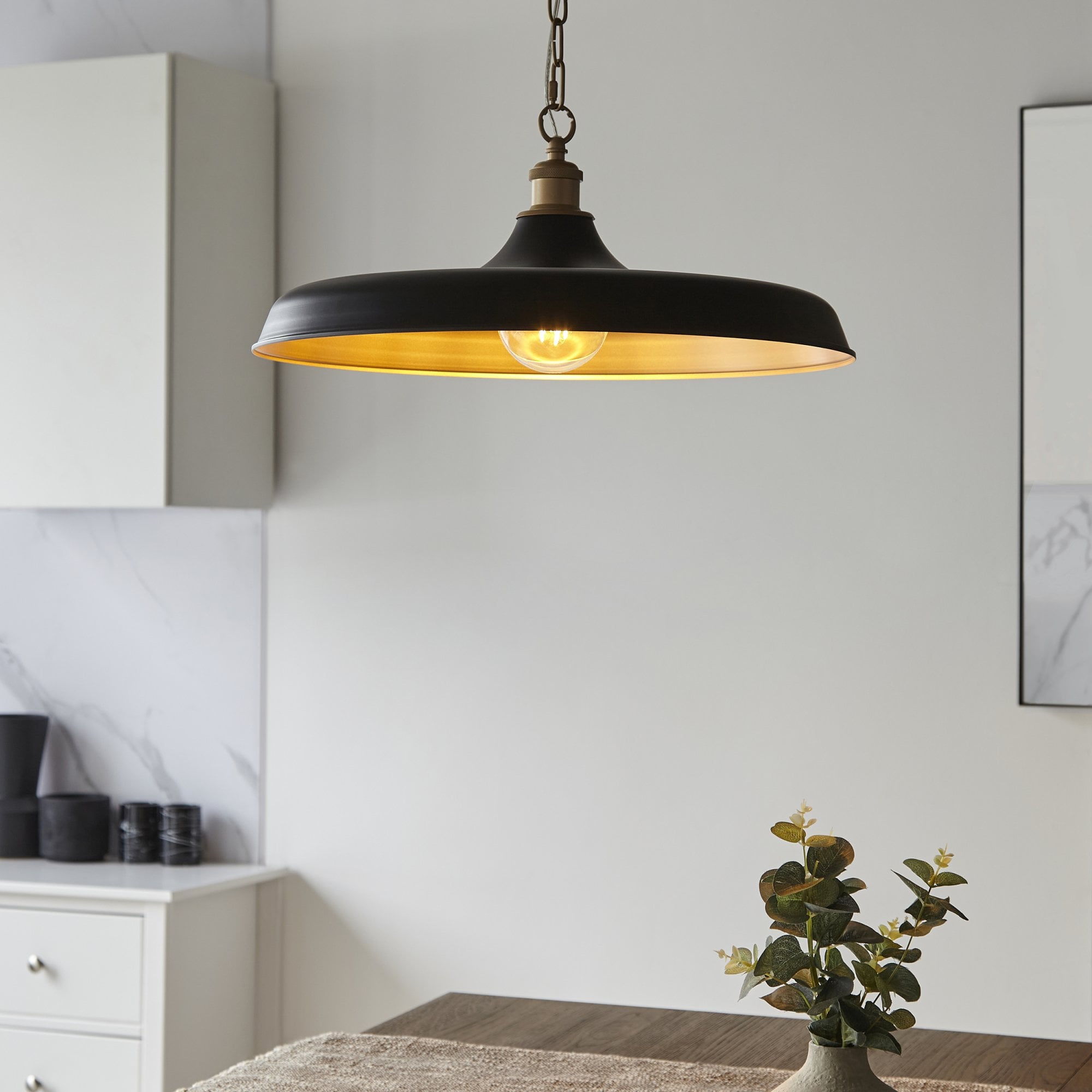 99998 Pendant 1 Light Matt Black And Satin Gold Paint